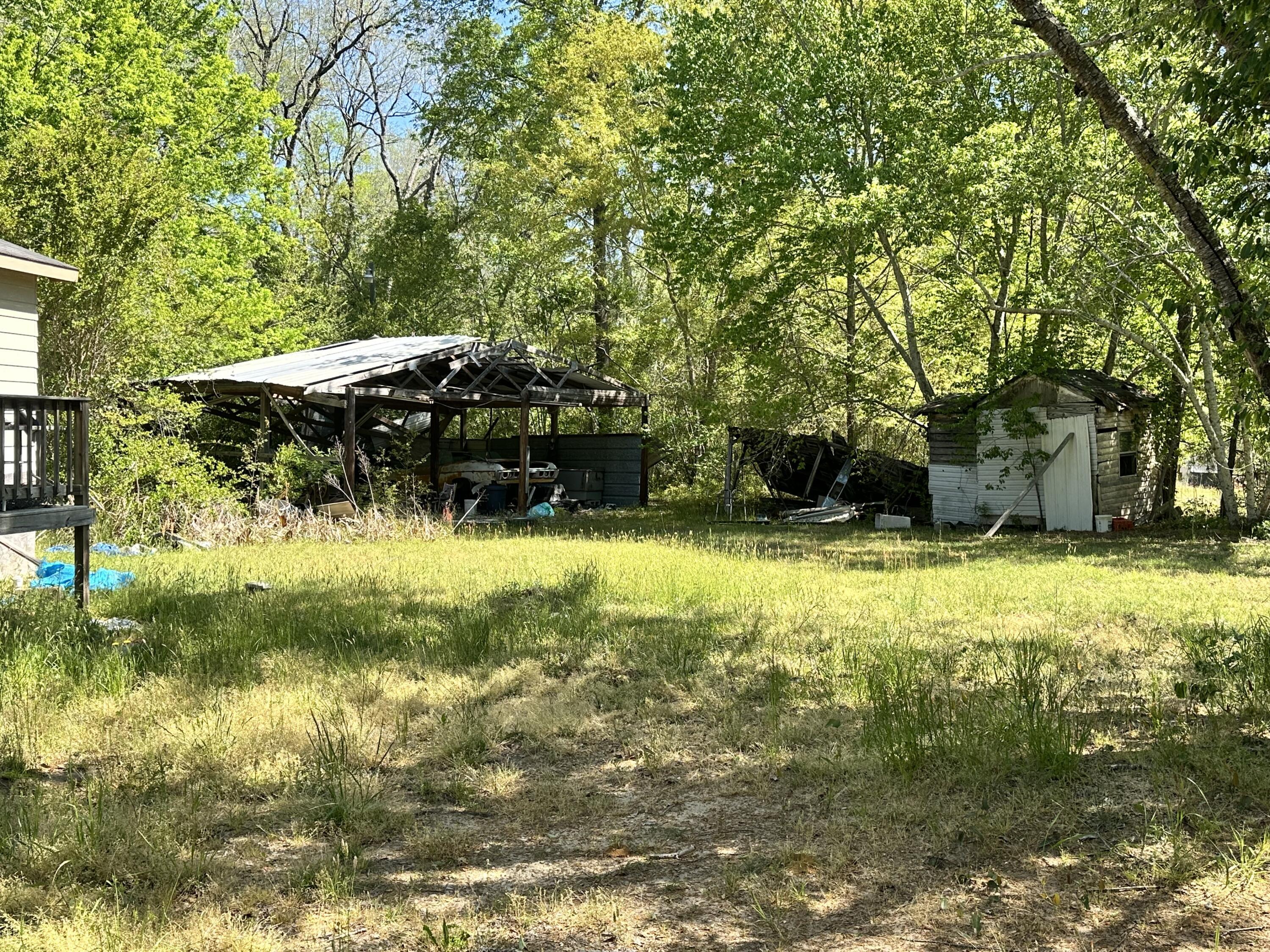 330 Pipeline Road Property Photo 11