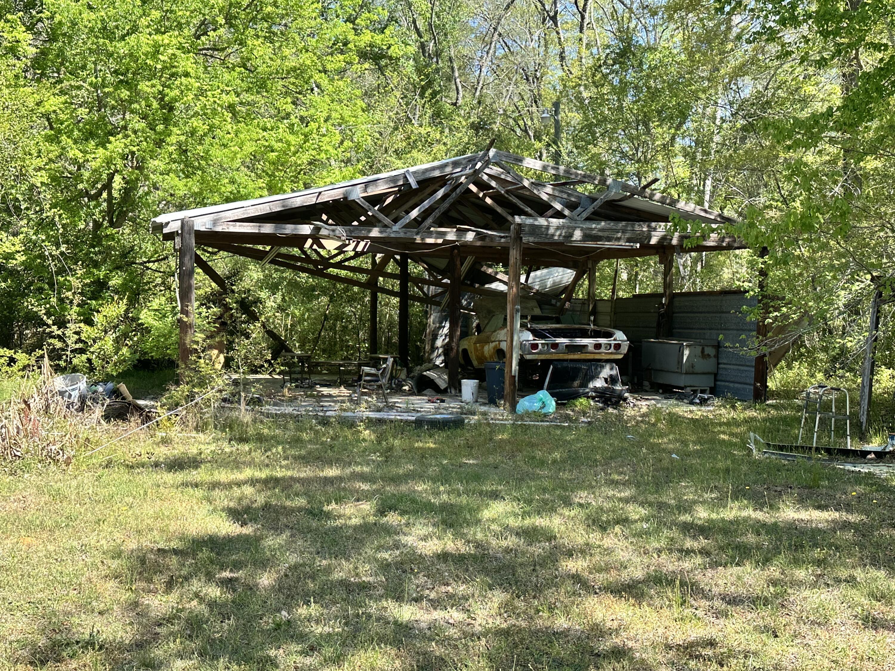 330 Pipeline Road Property Photo 17