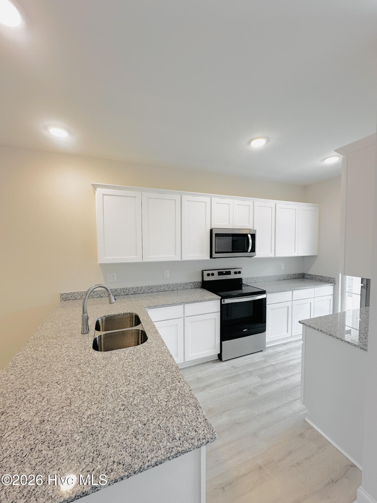 1227 University Lane D Property Photo 8