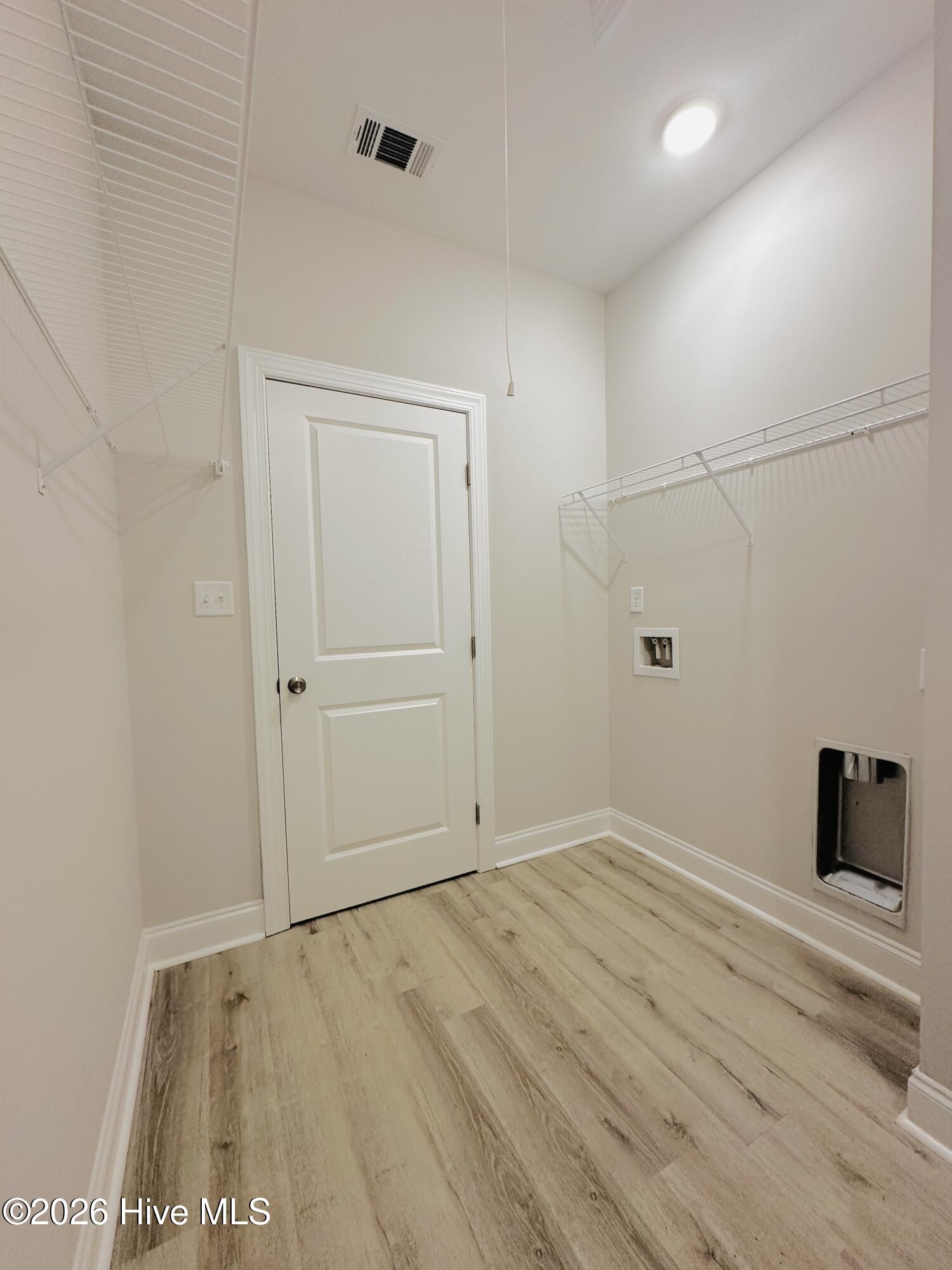 1227 University Lane D Property Photo 13