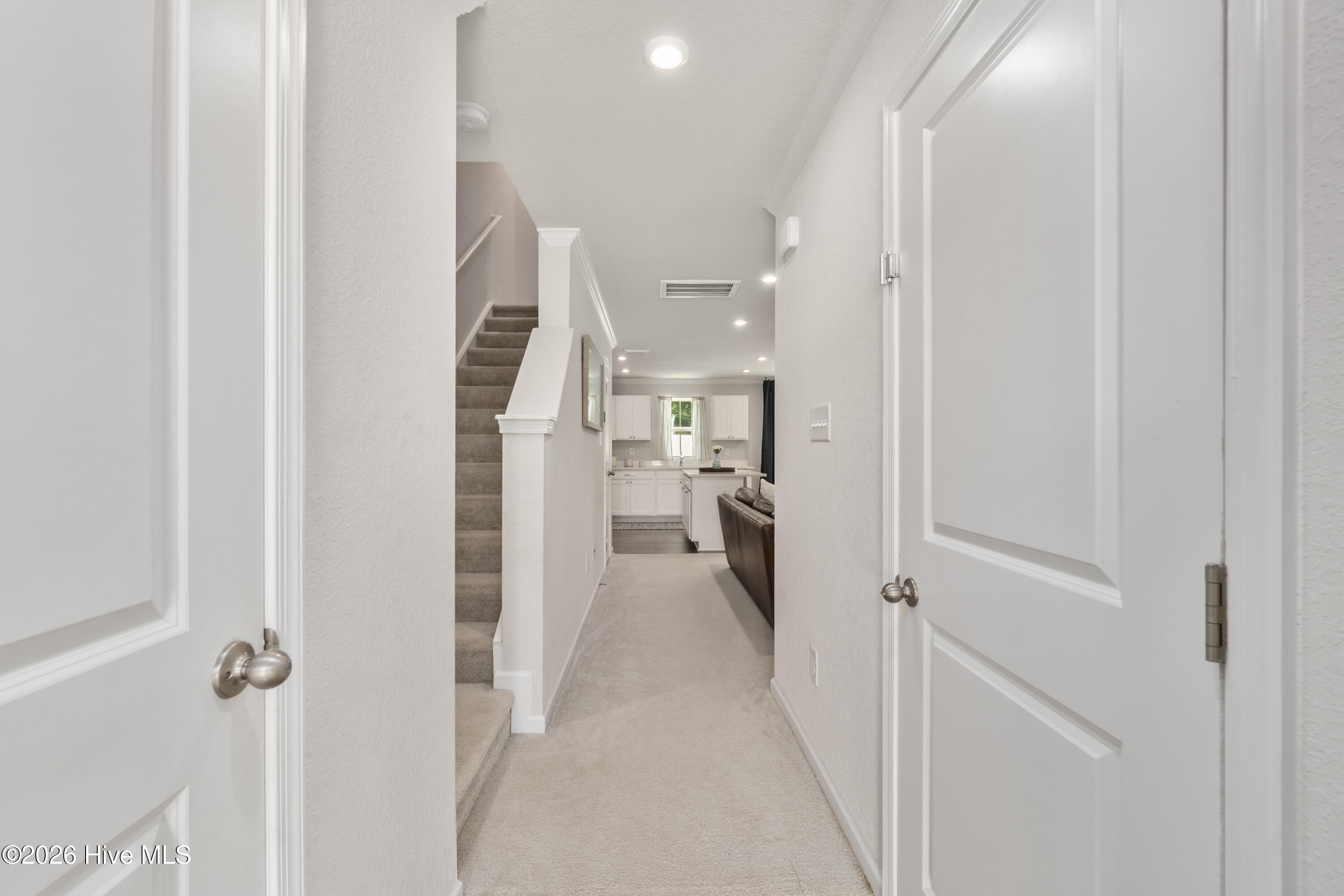 1301 Raven Way Property Photo 4