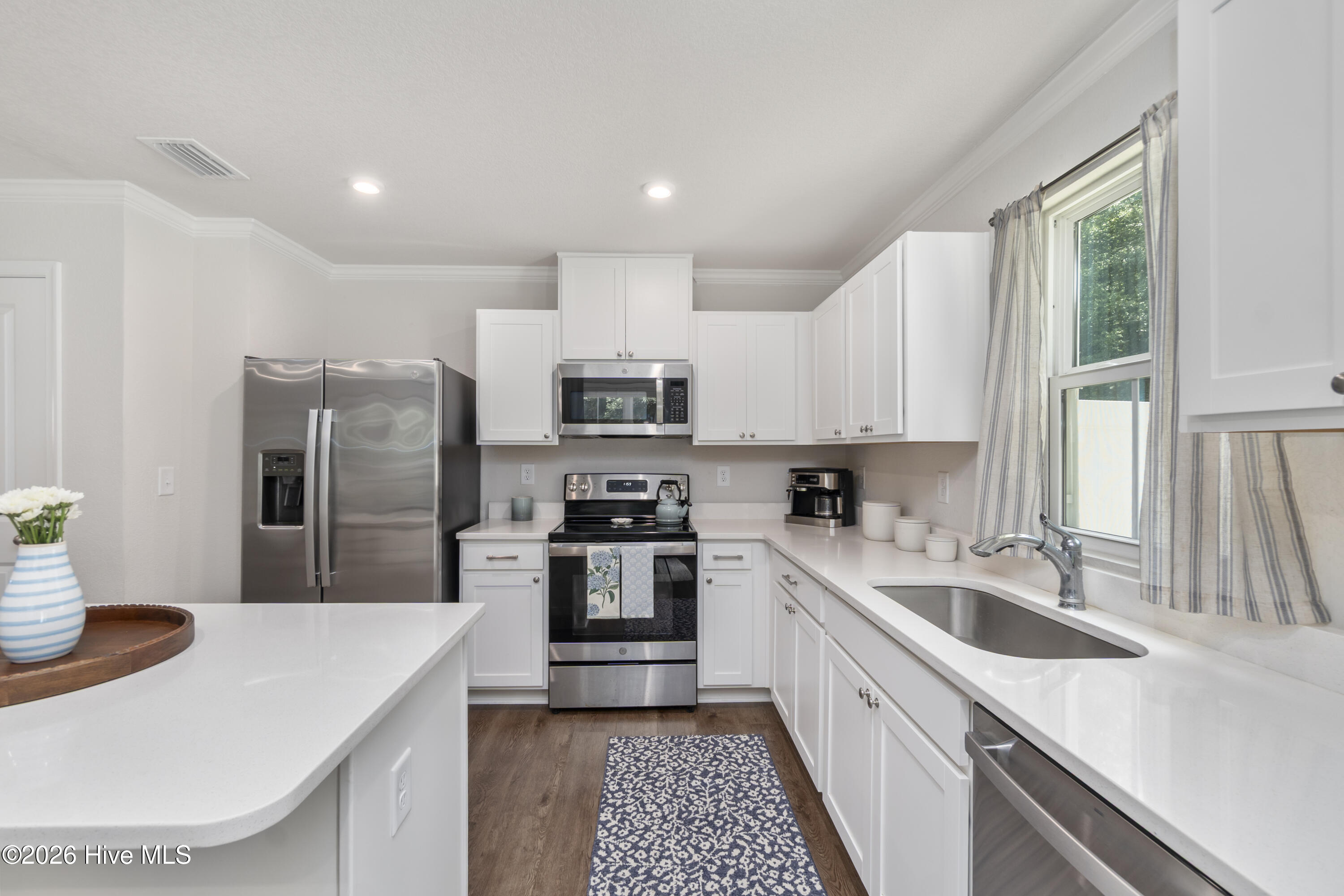 1301 Raven Way Property Photo 8