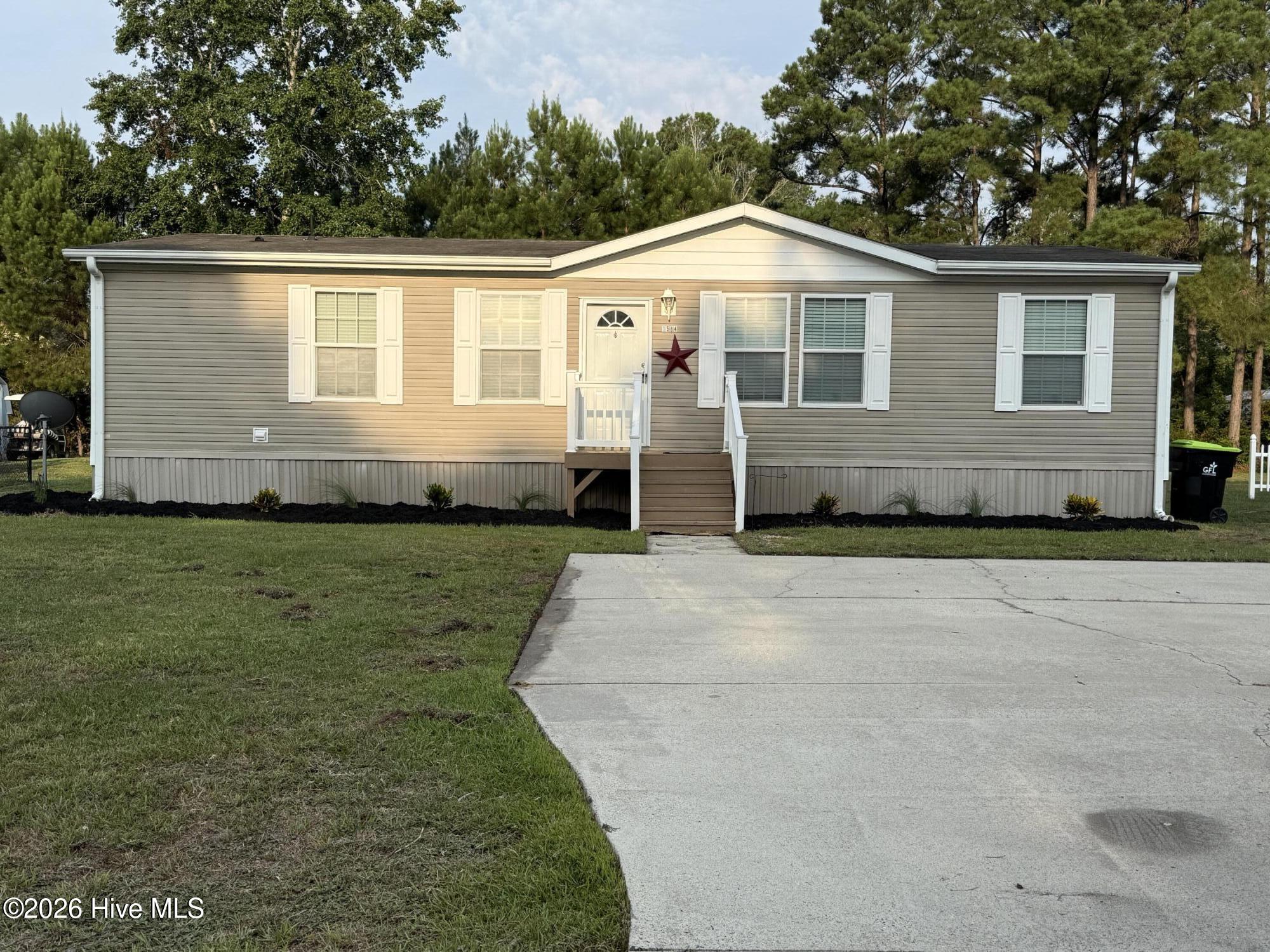 1584 Gate 2 SW Property Photo 1