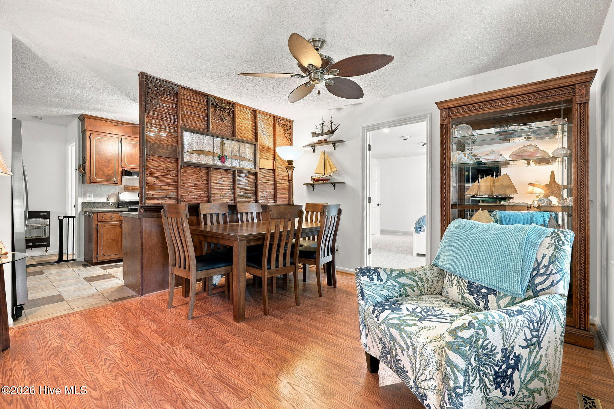 208 Dixon Circle Property Photo 8