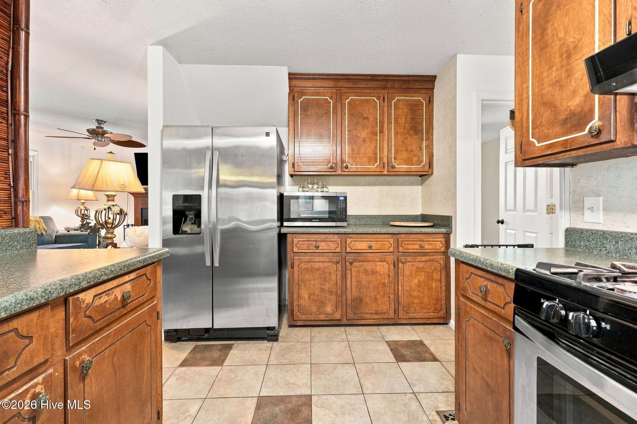 208 Dixon Circle Property Photo 11