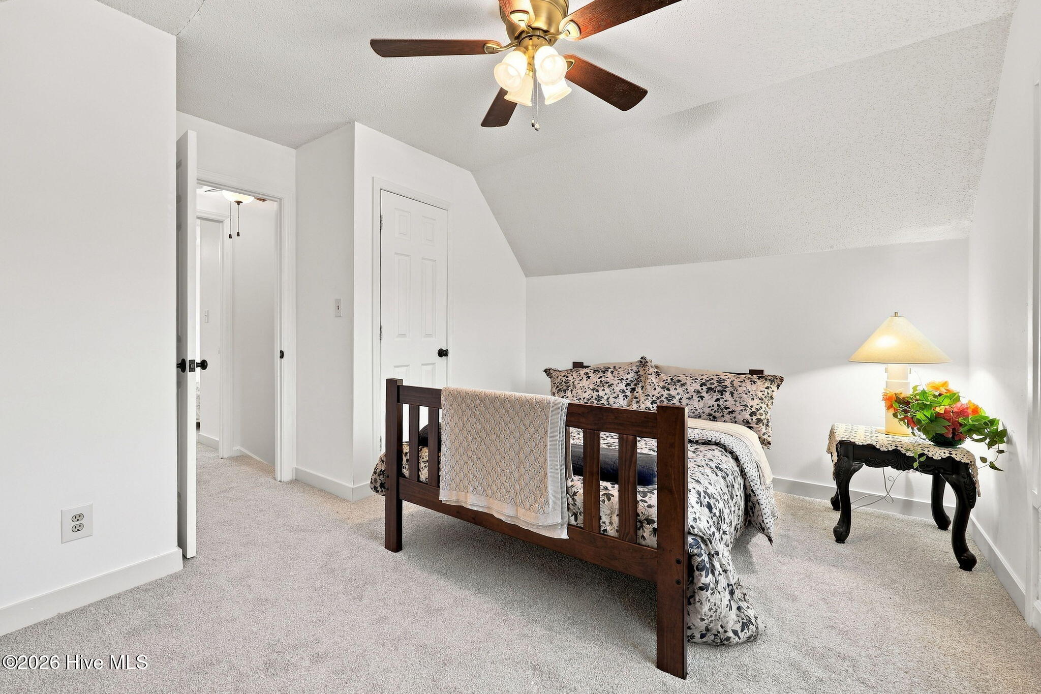 208 Dixon Circle Property Photo 21