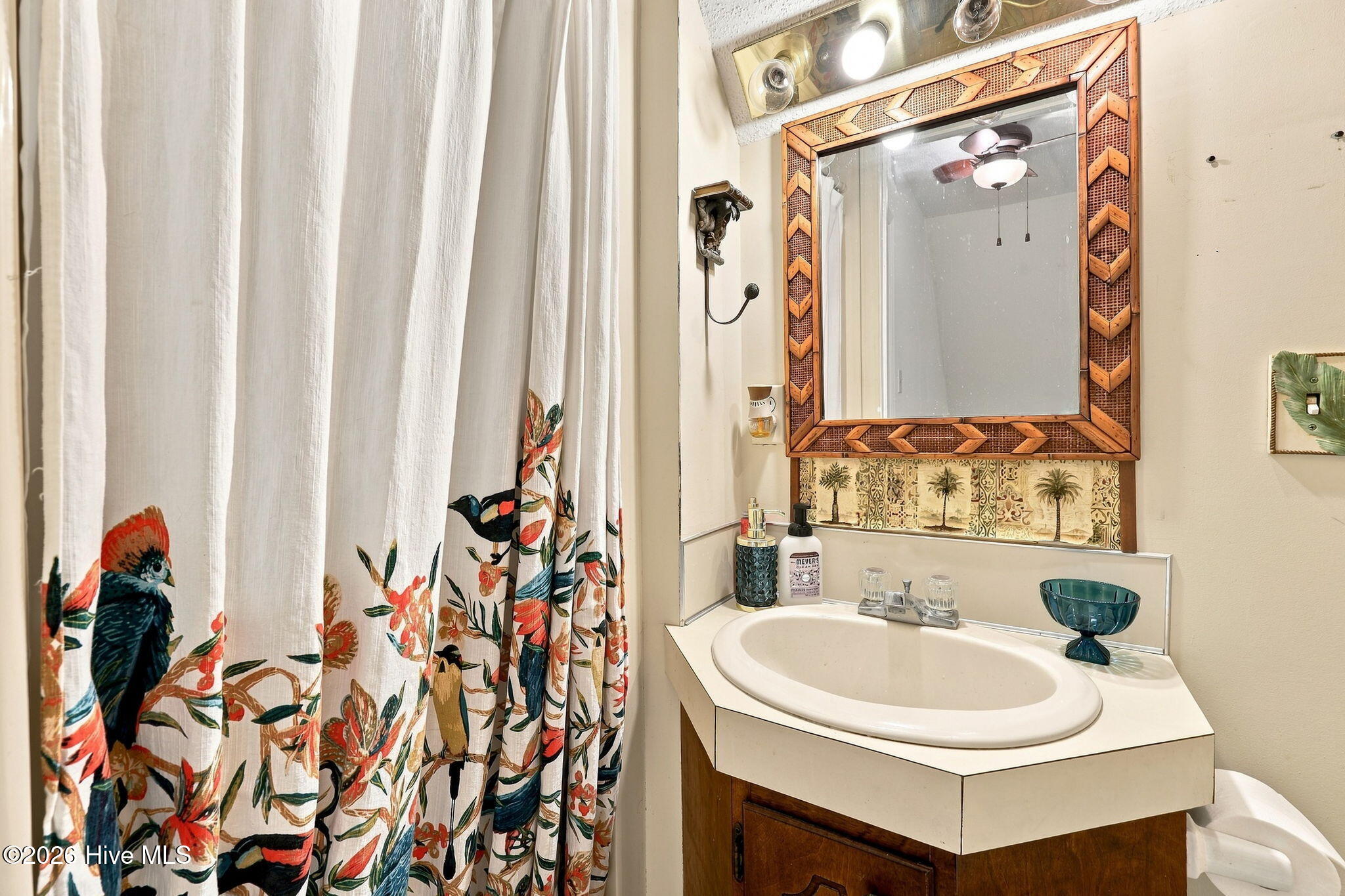 208 Dixon Circle Property Photo 25