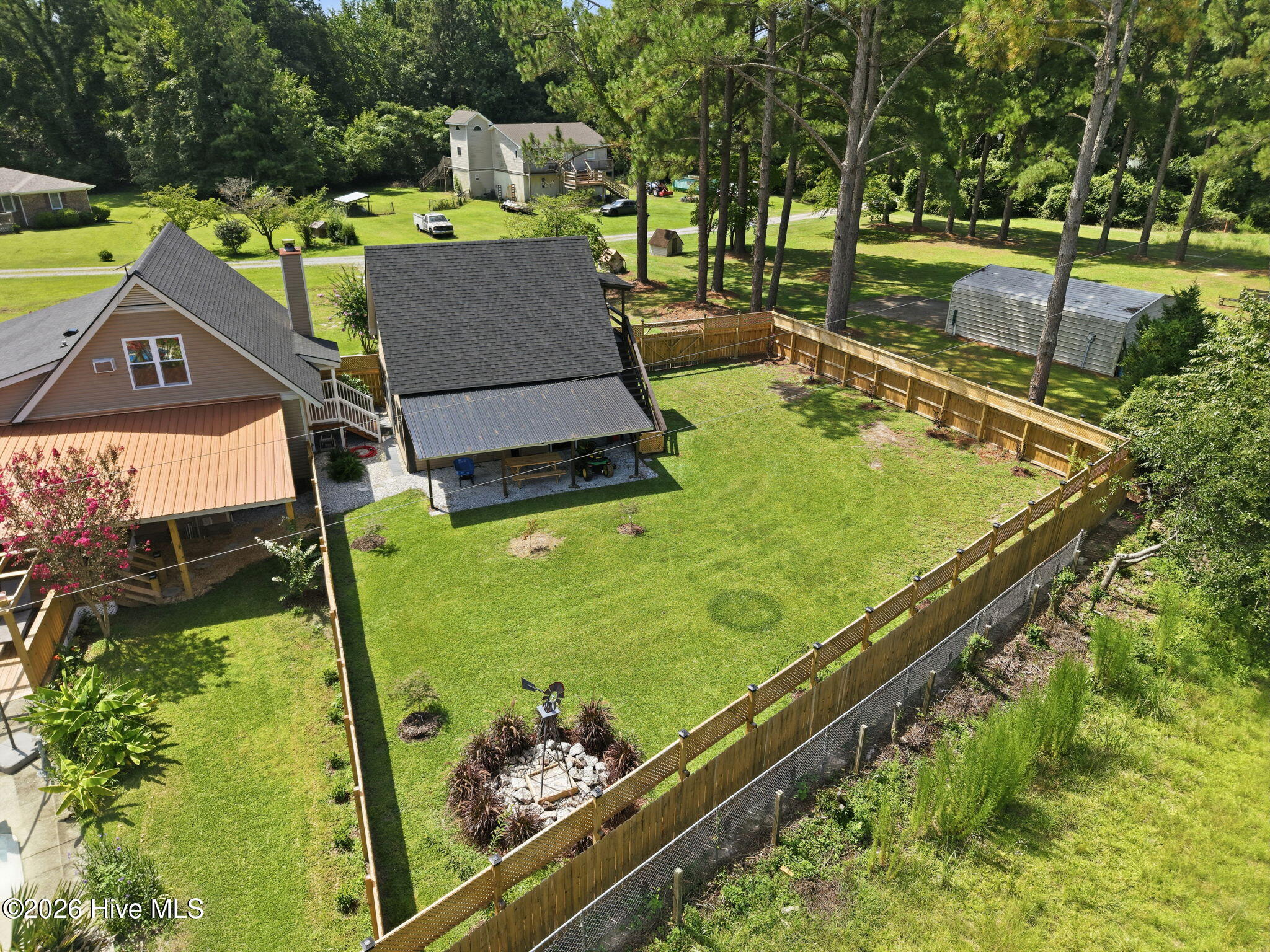 208 Dixon Circle Property Photo 35