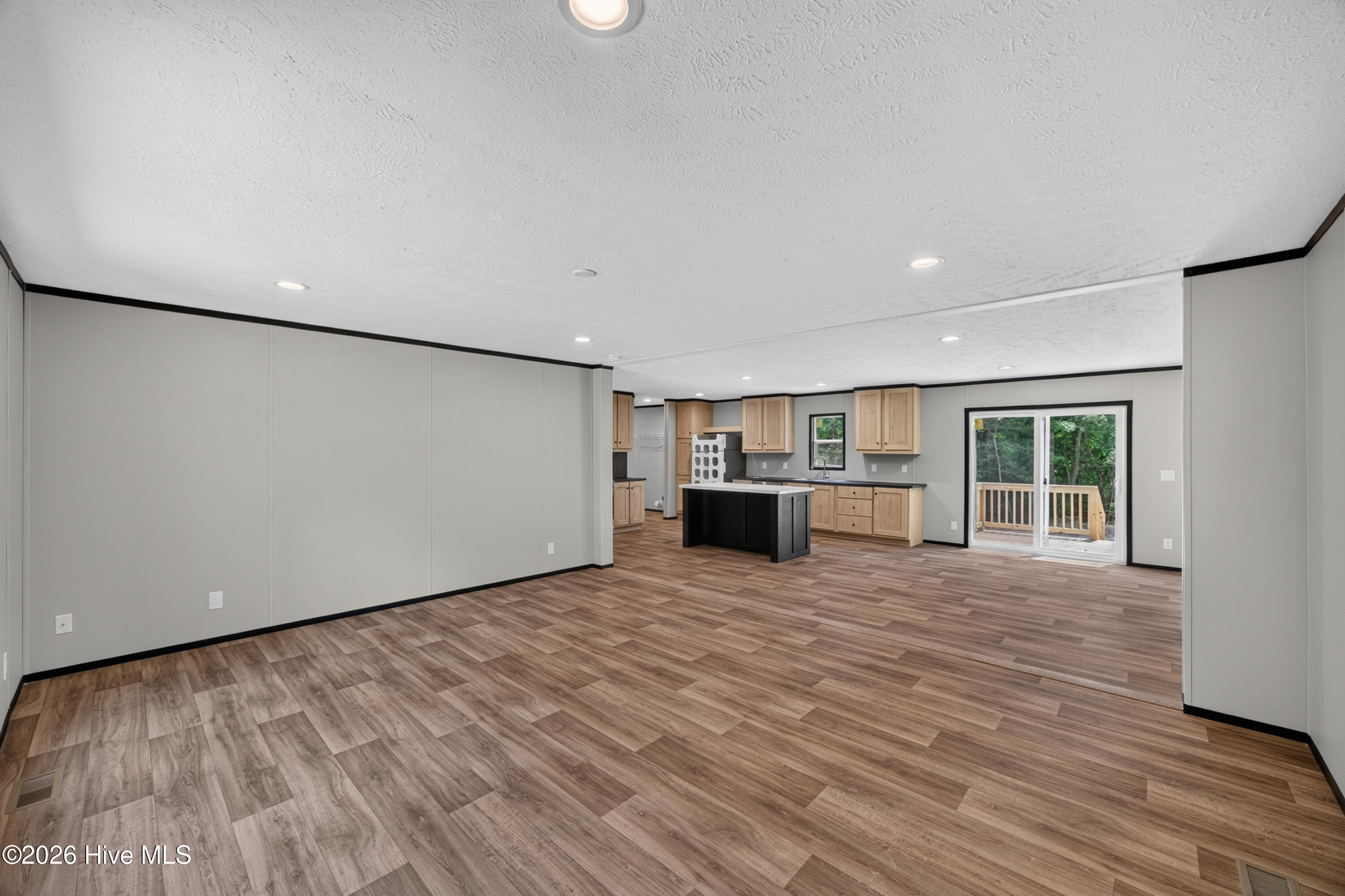 372 Mallard Roost Drive Property Photo 6