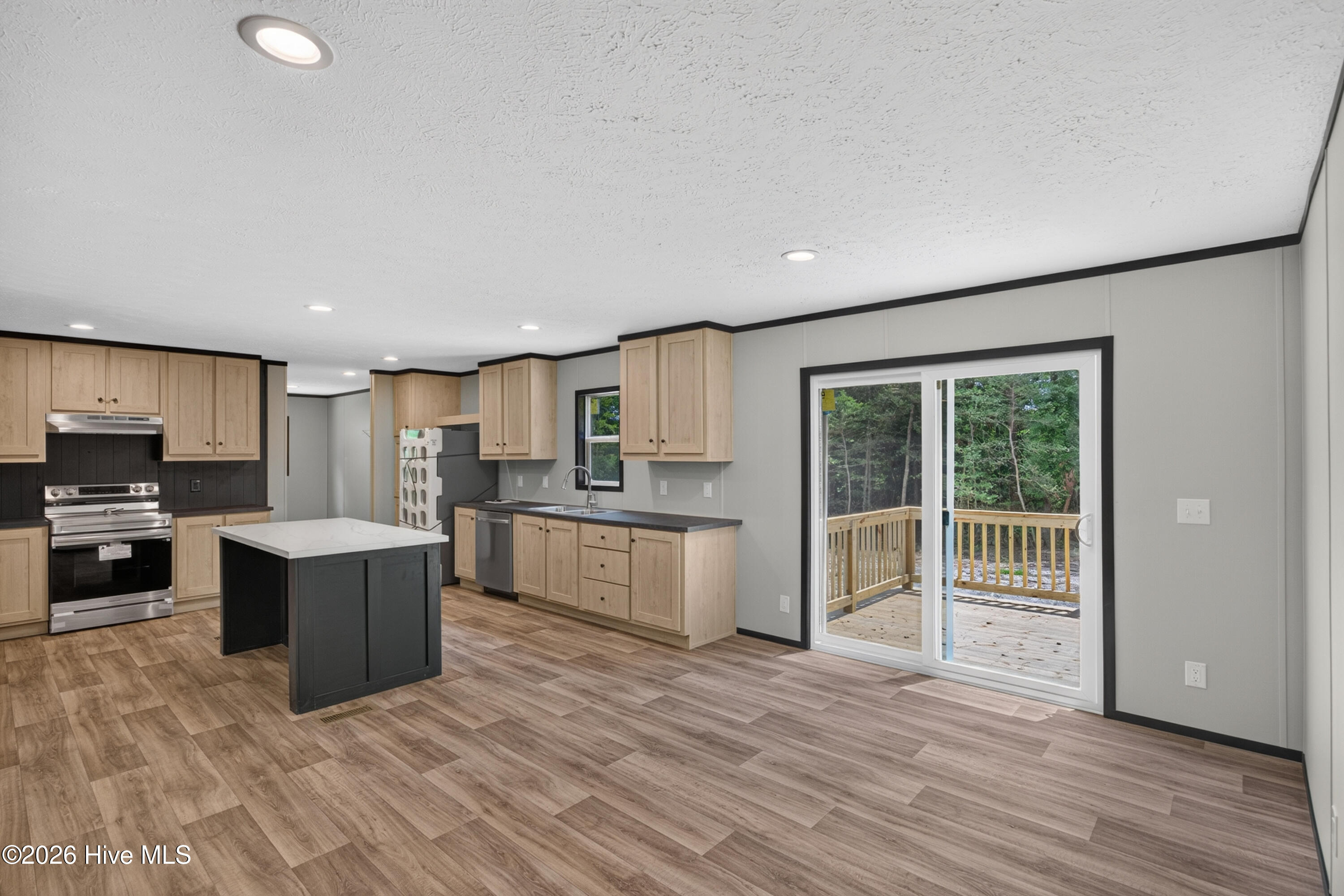 372 Mallard Roost Drive Property Photo 11