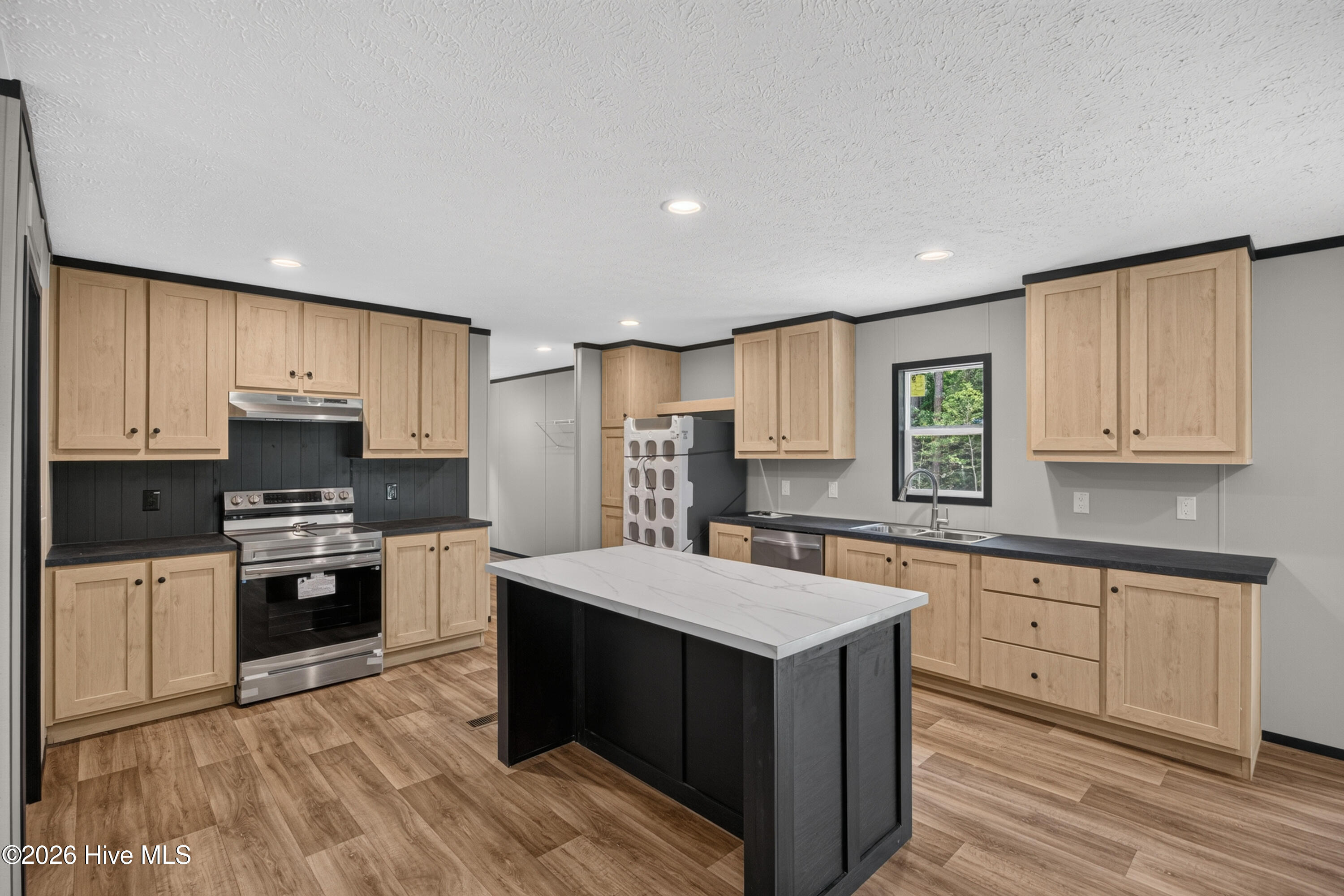 372 Mallard Roost Drive Property Photo 12