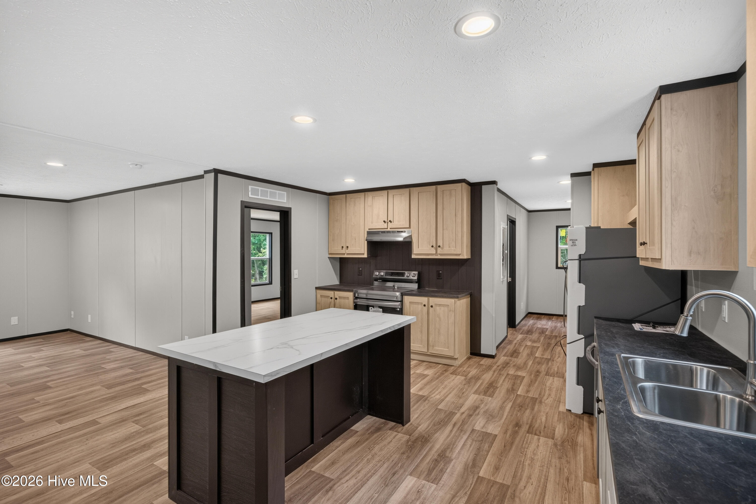 372 Mallard Roost Drive Property Photo 15