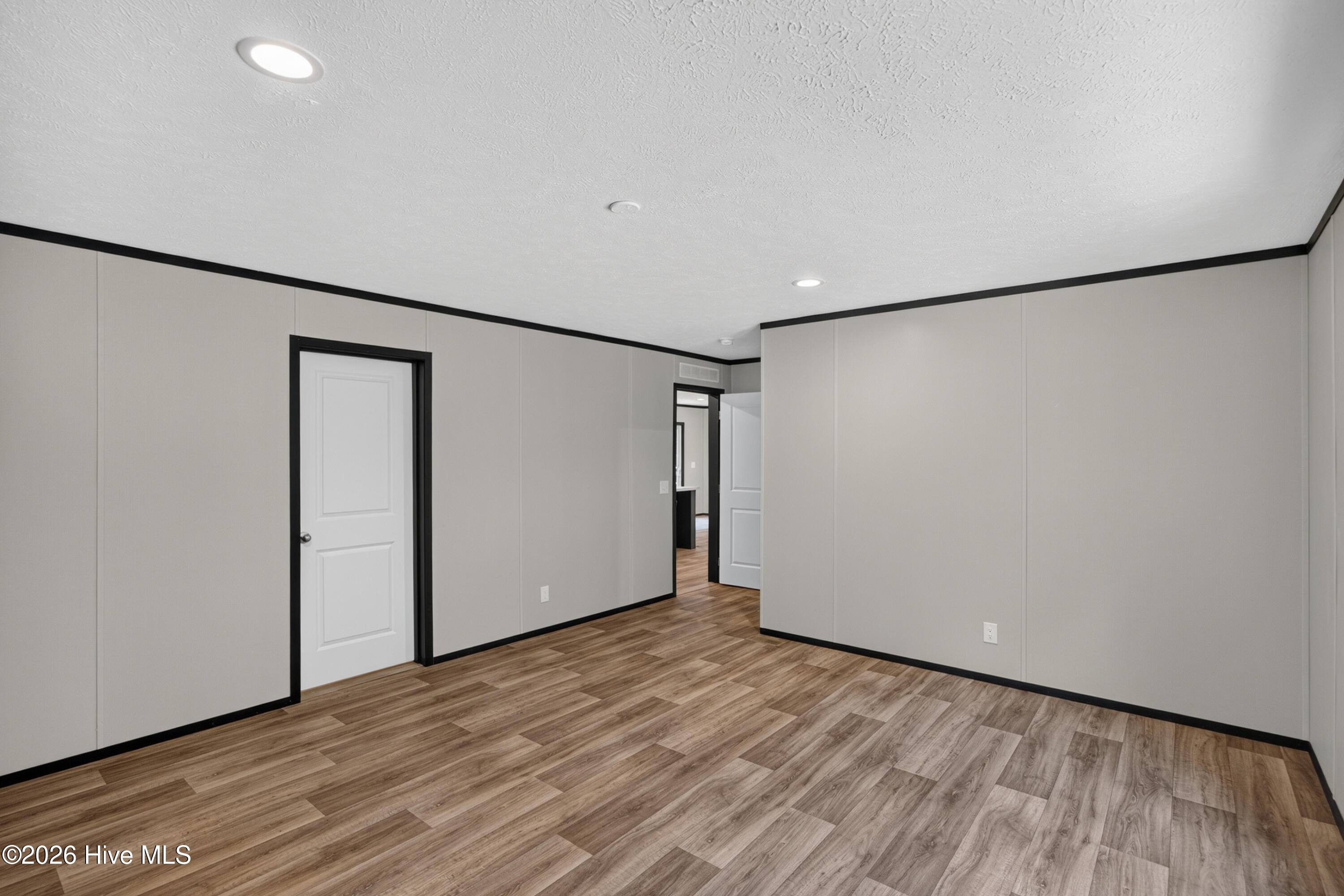 372 Mallard Roost Drive Property Photo 22