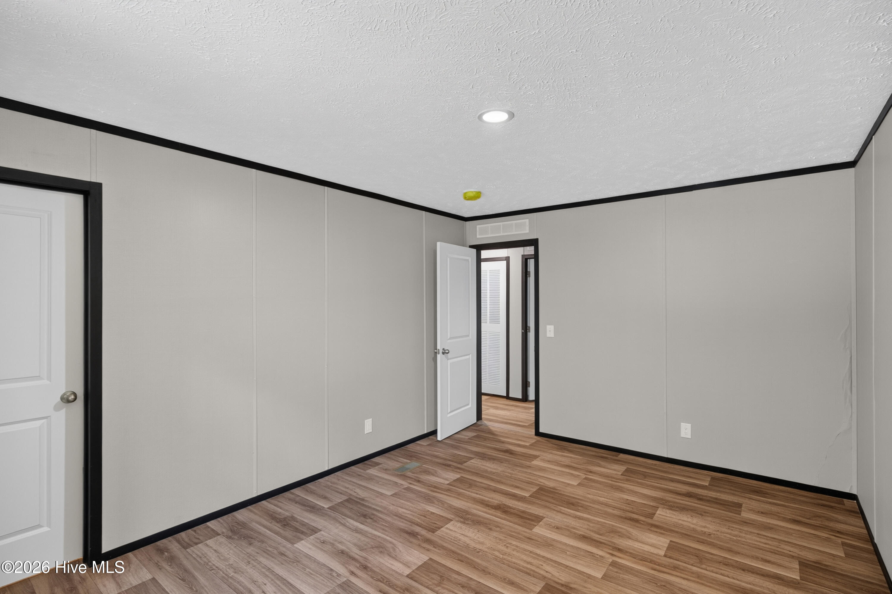 372 Mallard Roost Drive Property Photo 23