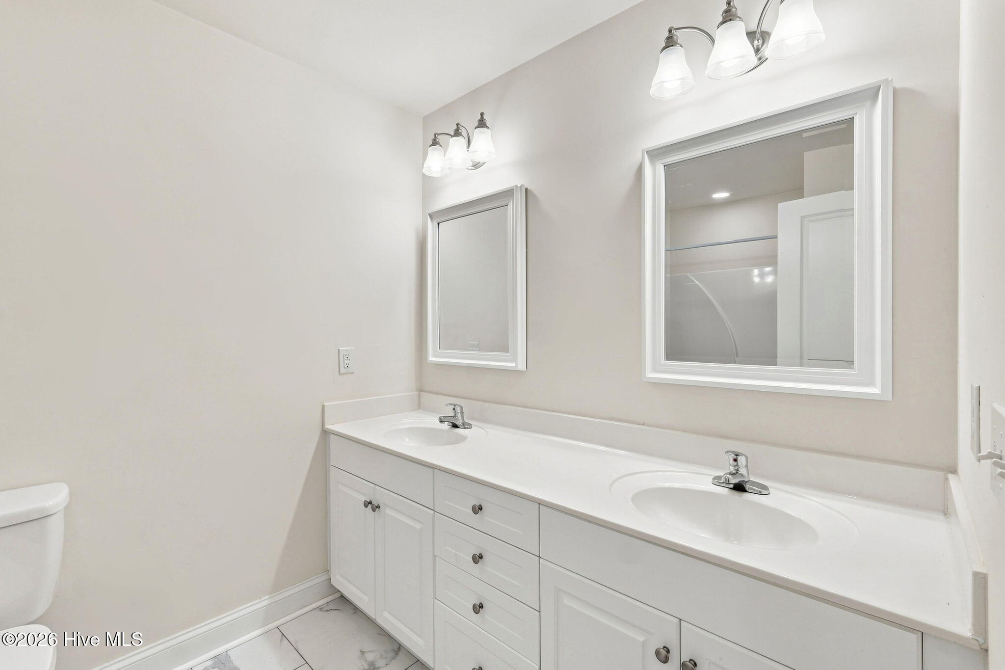 1004 Bally Bunion Lane Property Photo 33