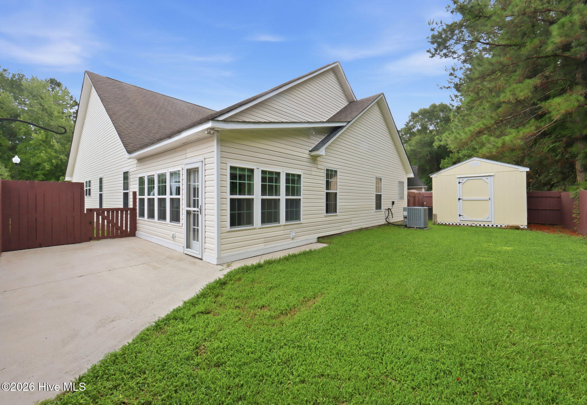 1004 Bally Bunion Lane Property Photo 45
