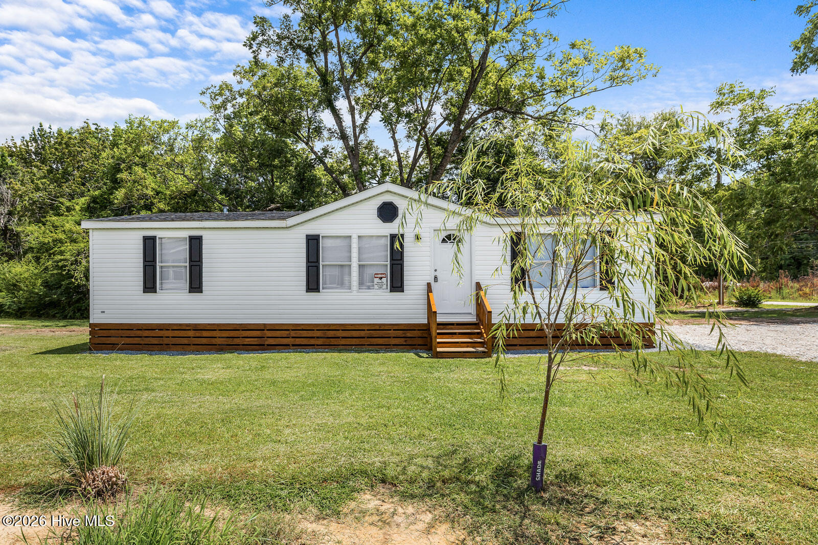 1014 Harrell's Loop Road Property Photo 1