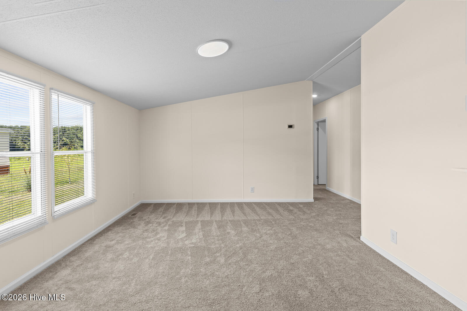 1014 Harrell's Loop Road Property Photo 4