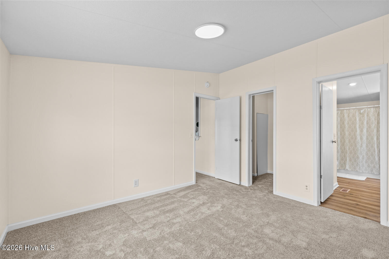 1014 Harrell's Loop Road Property Photo 18