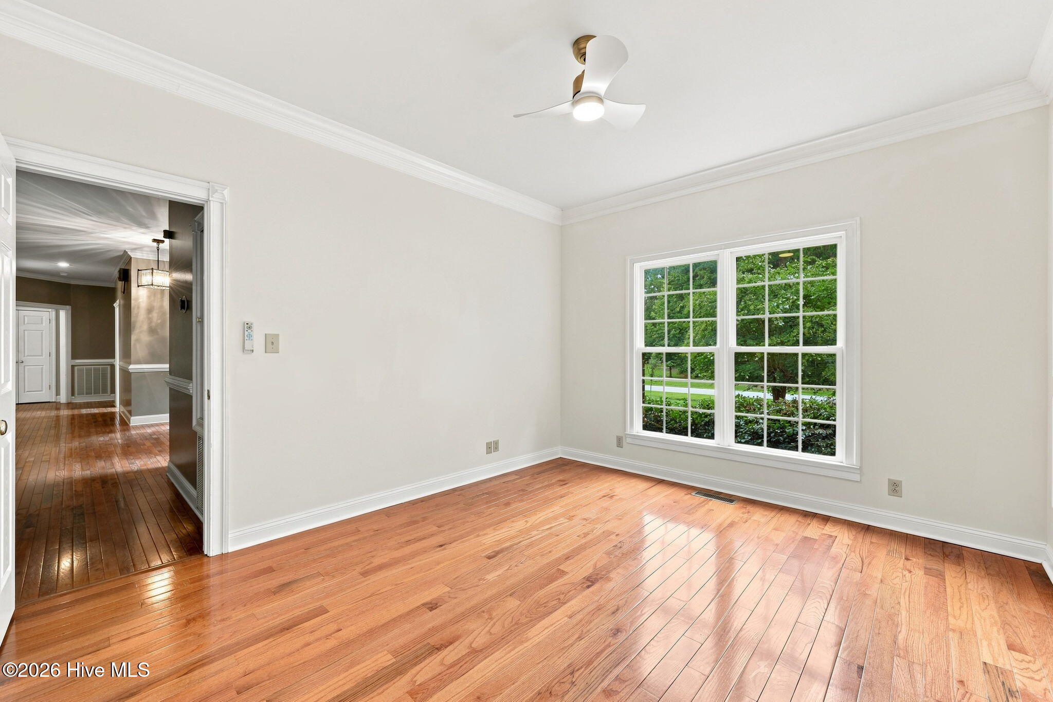 407 Rustic Court Property Photo 29