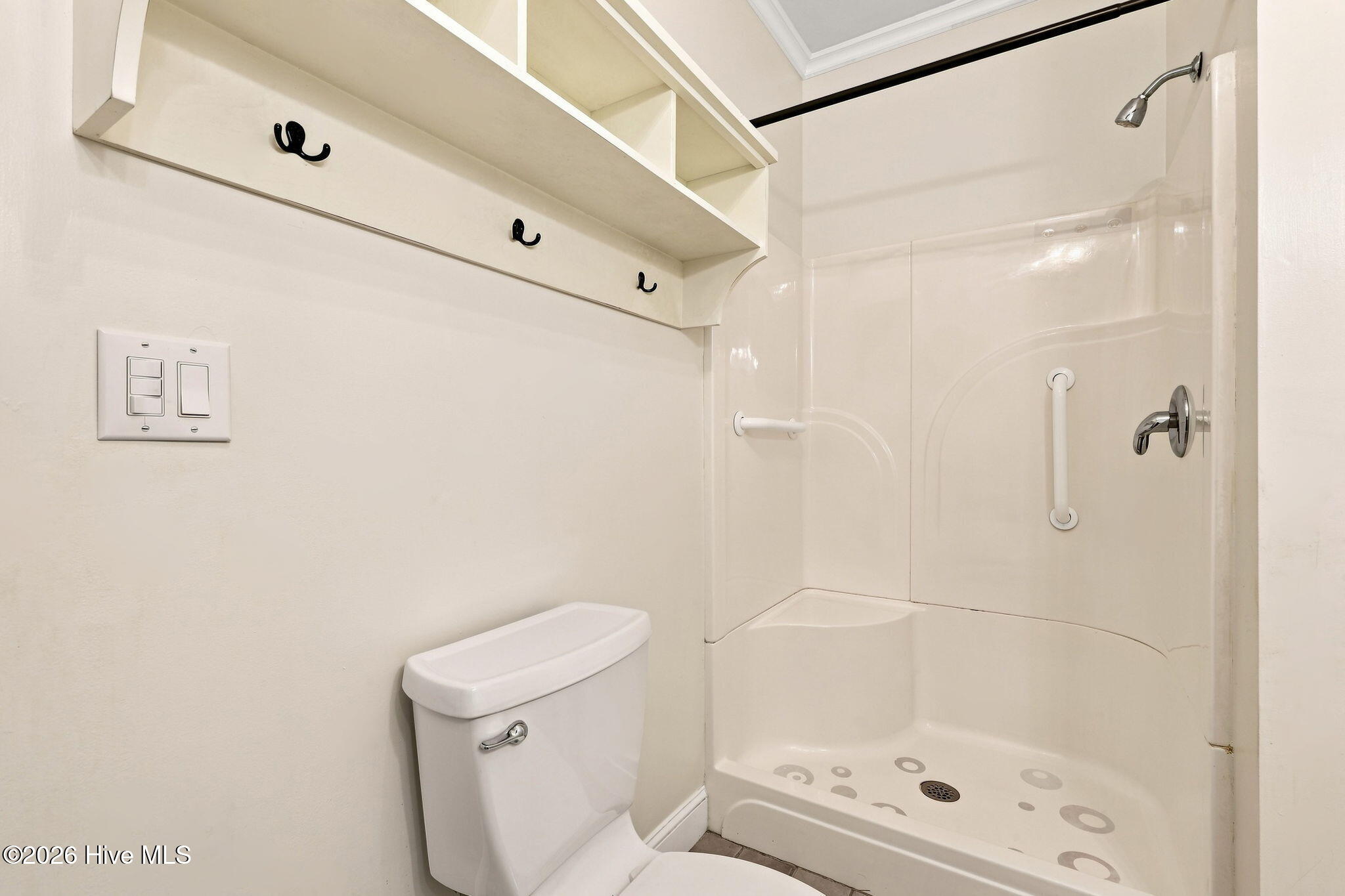 407 Rustic Court Property Photo 37