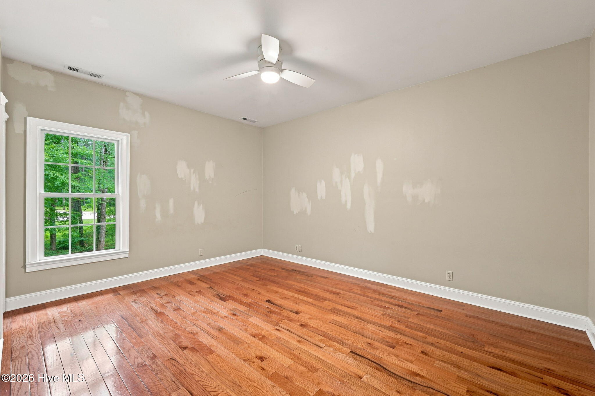 407 Rustic Court Property Photo 41
