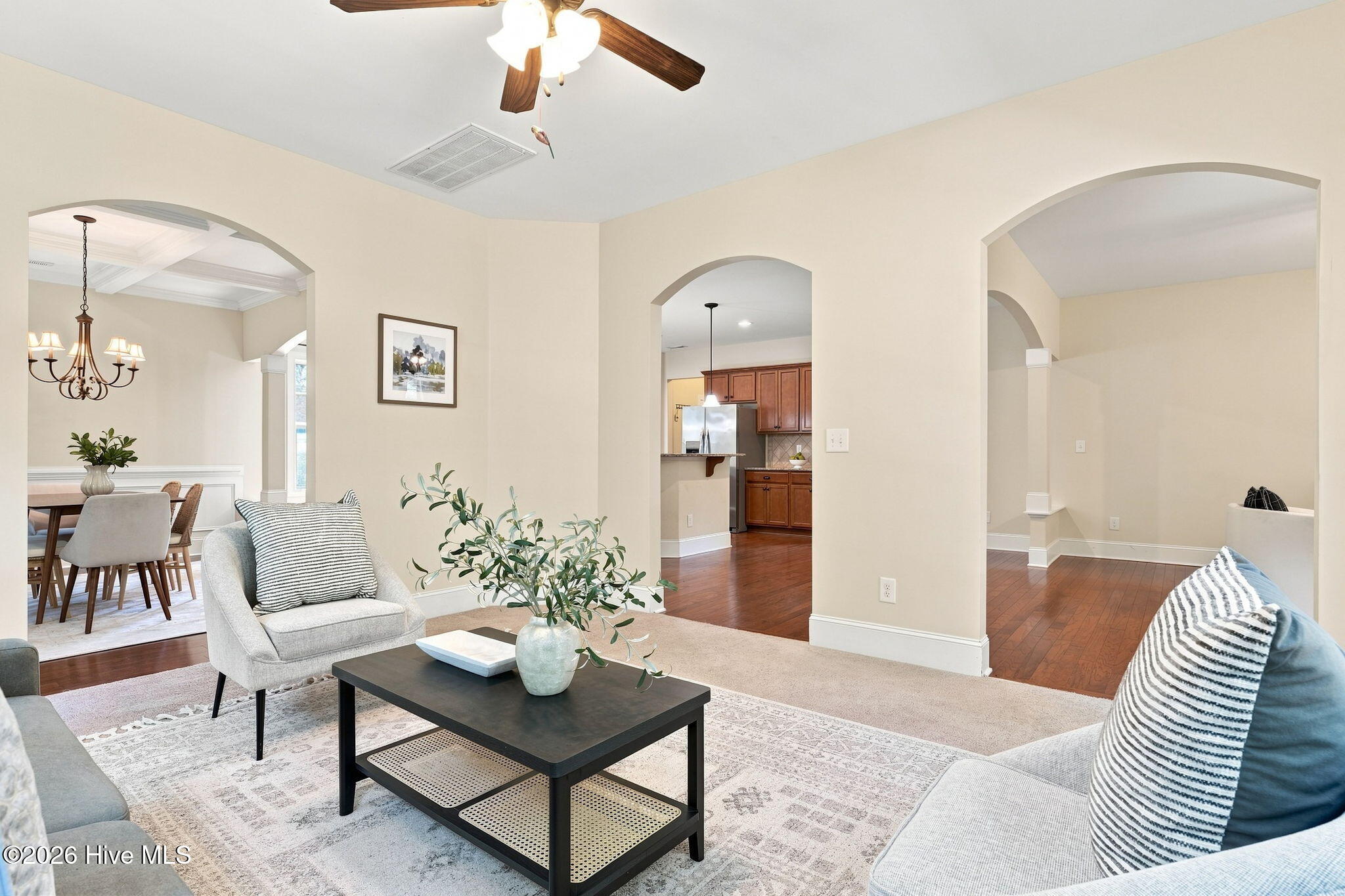 195 Glenmoor Drive Property Photo 3