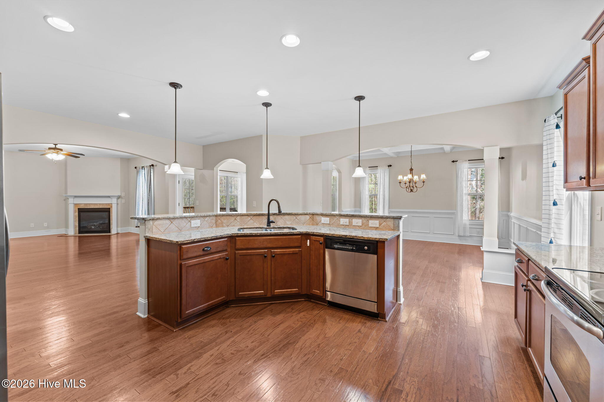195 Glenmoor Drive Property Photo 20