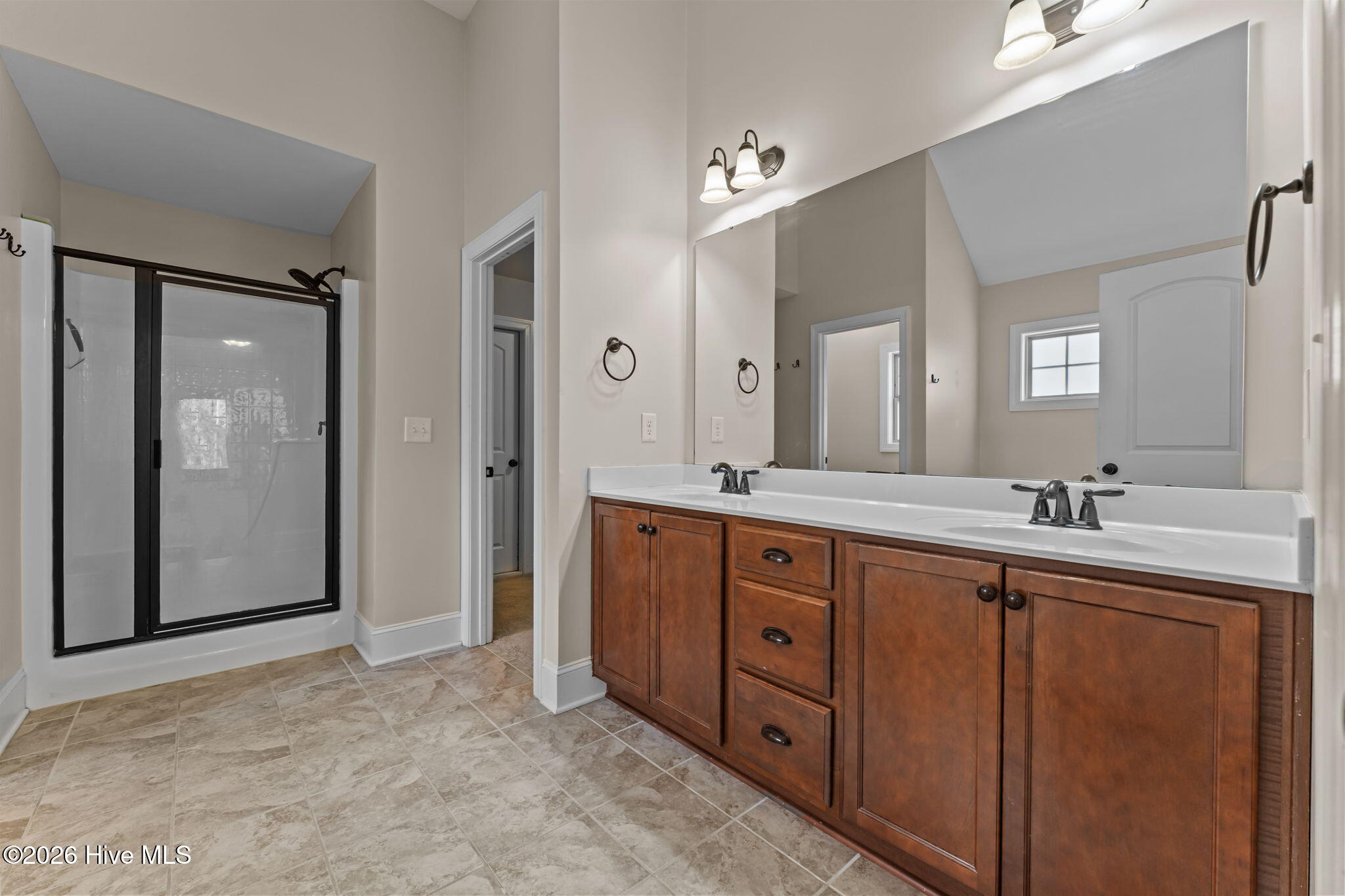 195 Glenmoor Drive Property Photo 46