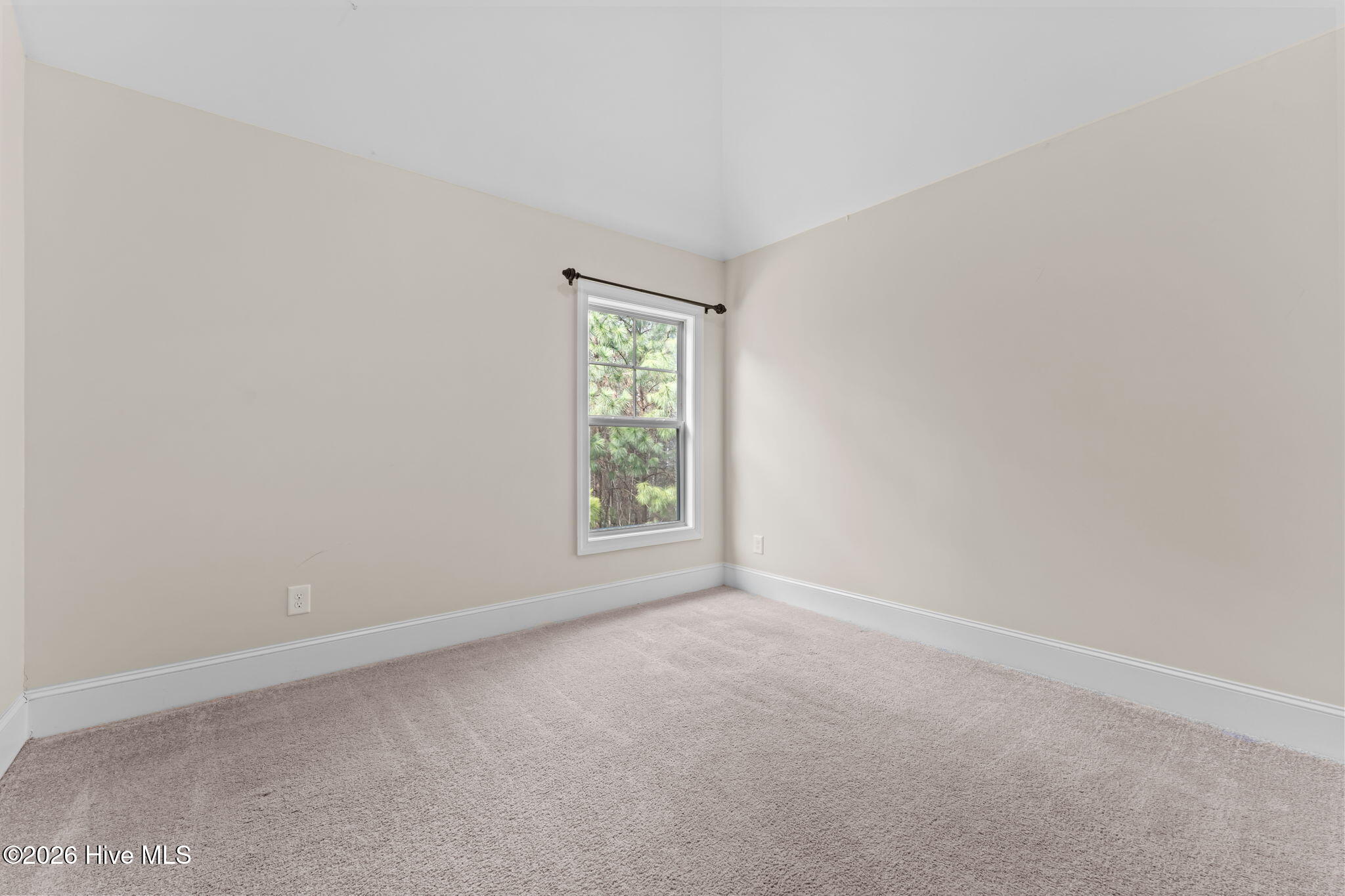 195 Glenmoor Drive Property Photo 54