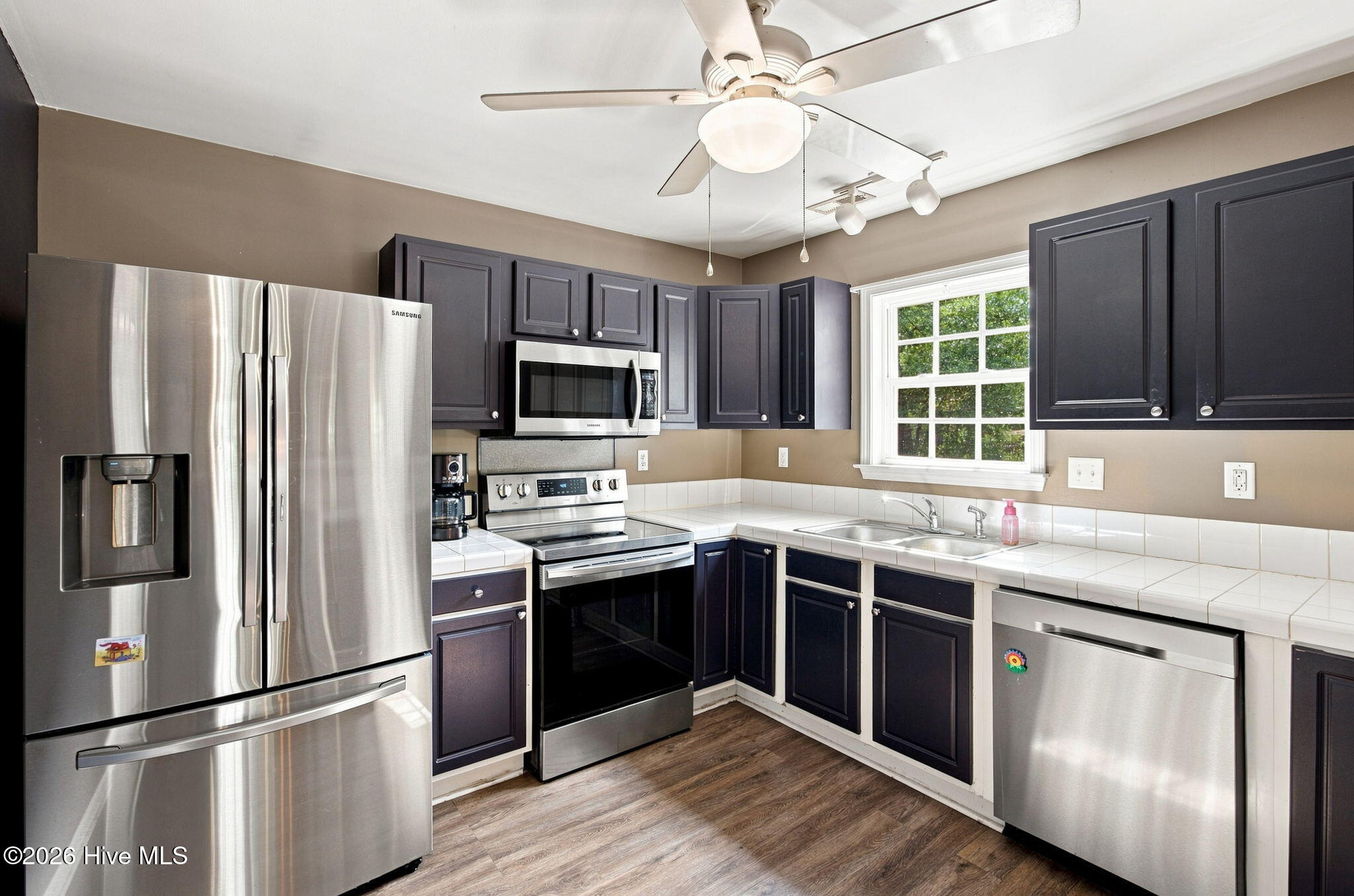 1805 W Oak Island Drive Property Photo 15