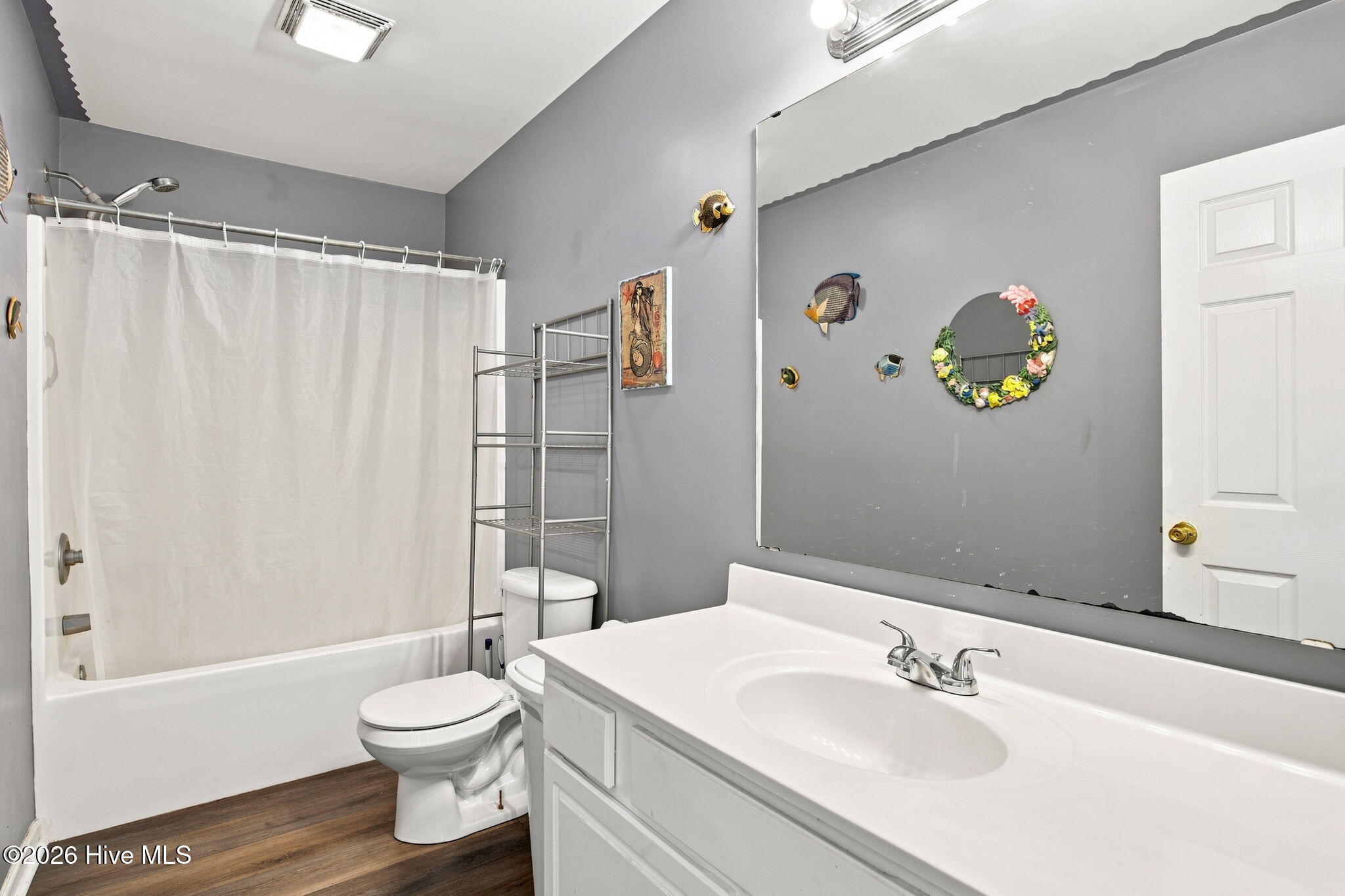 1805 W Oak Island Drive Property Photo 21