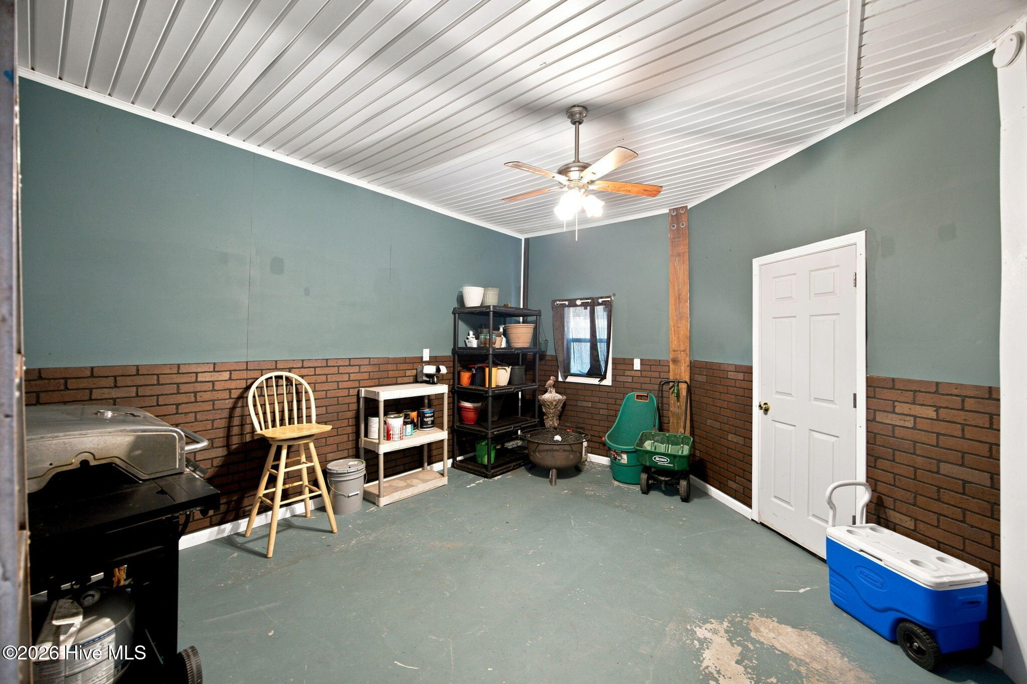1805 W Oak Island Drive Property Photo 30