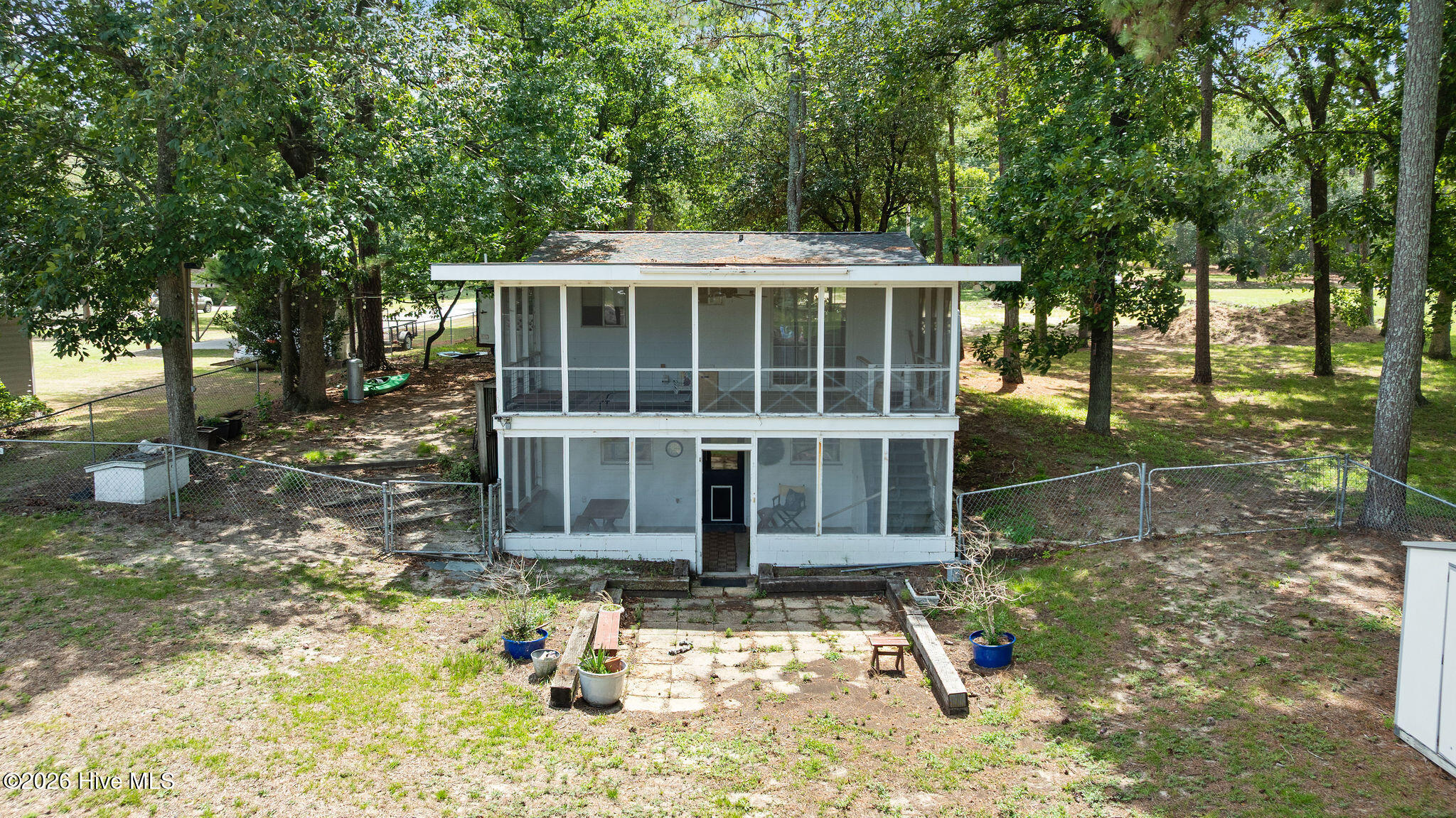 170 Sleepy Creek Drive Property Photo 4
