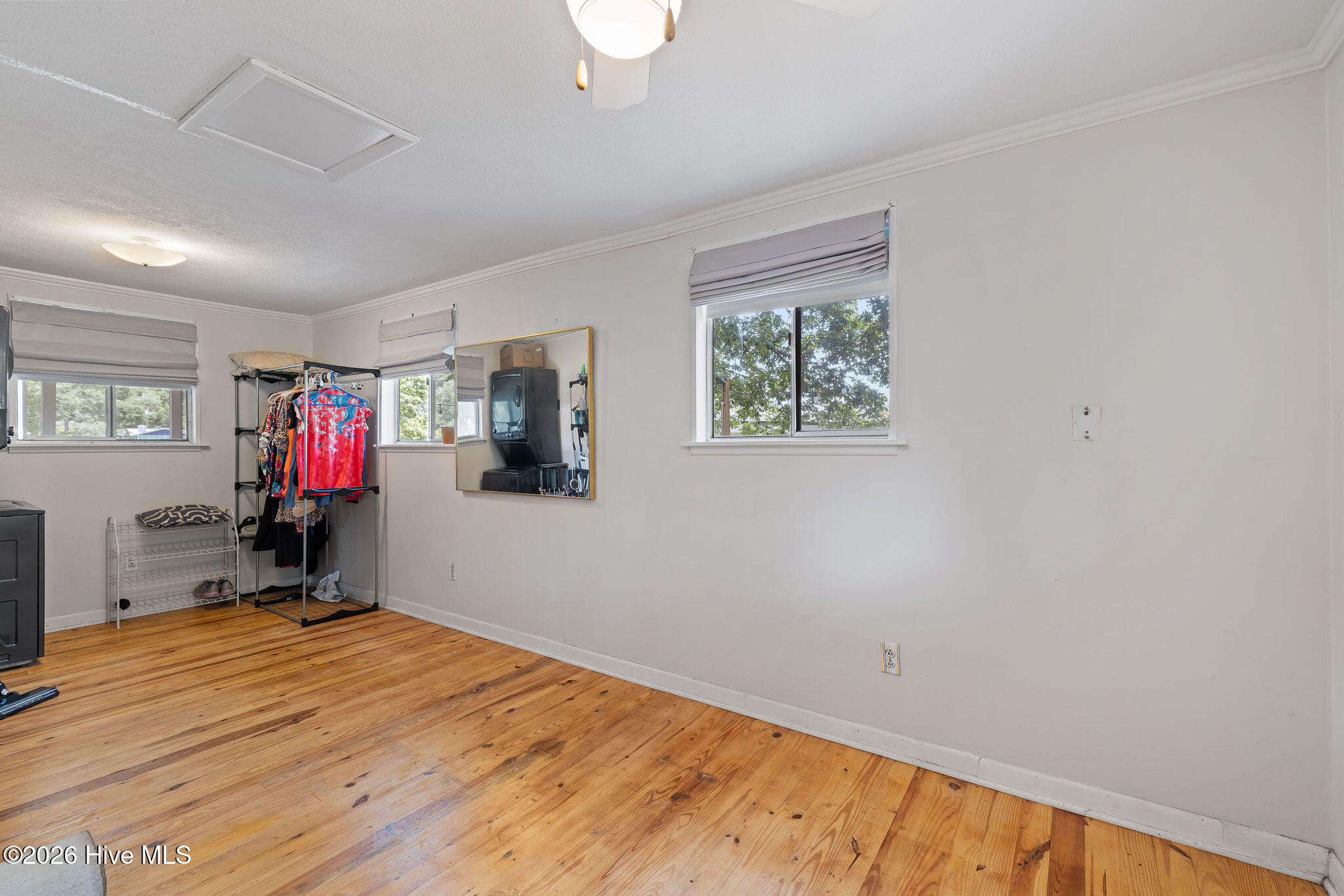170 Sleepy Creek Drive Property Photo 11
