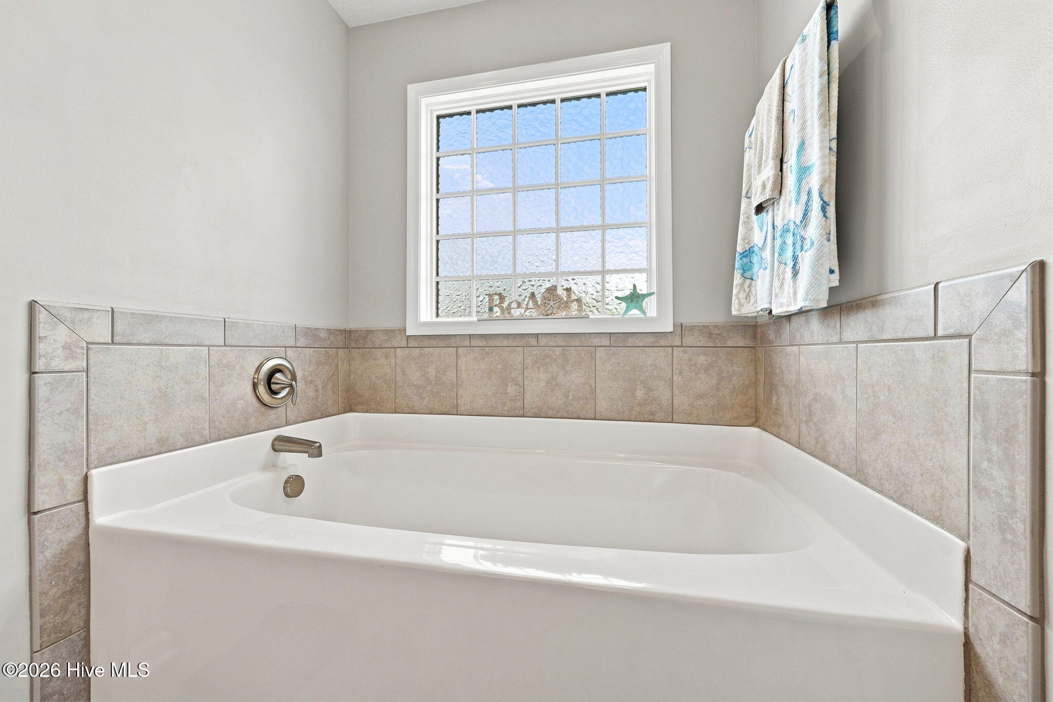 512 Louvre Lane Property Photo 28