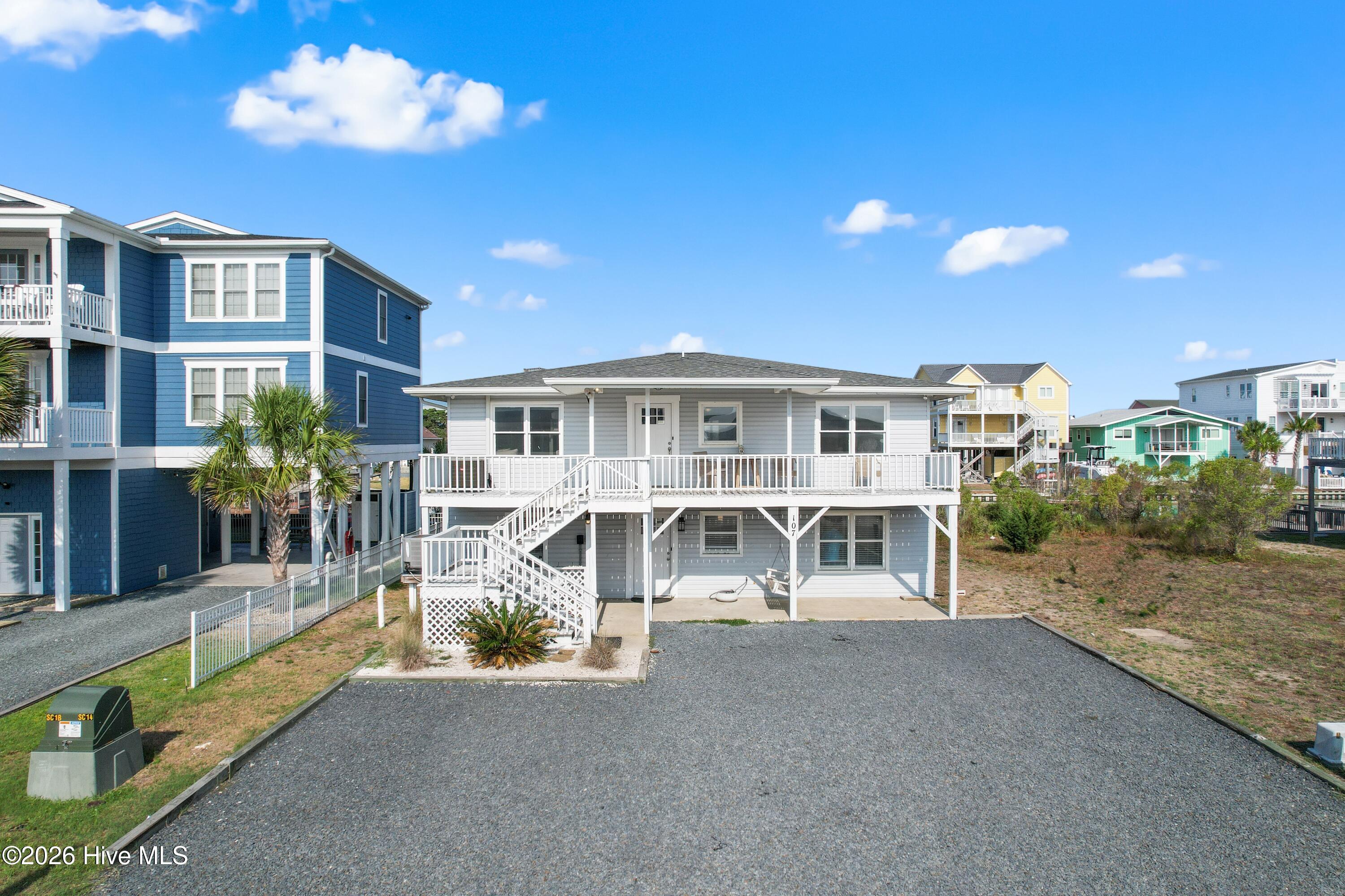 107 Lions Paw Street Property Photo 1