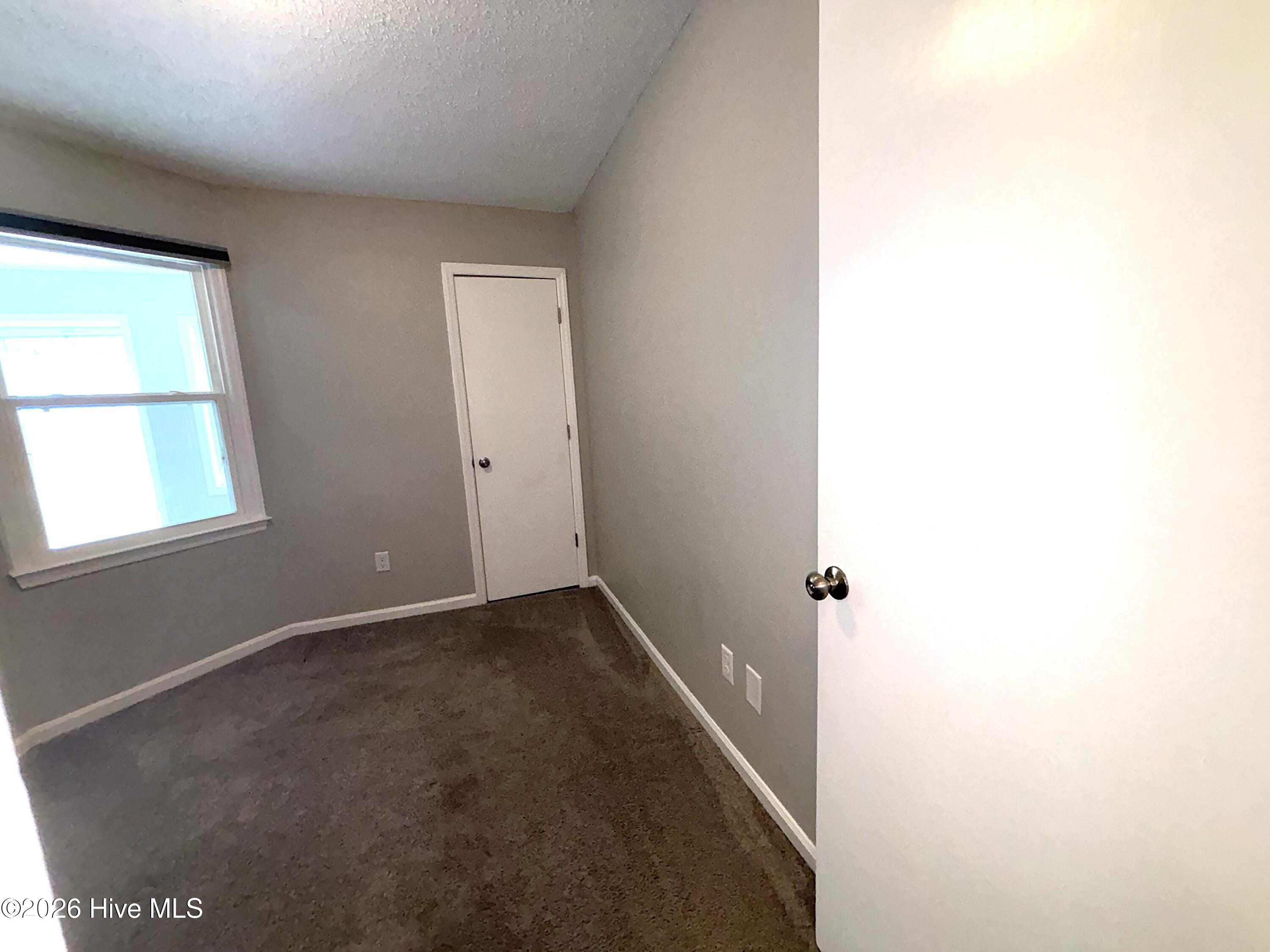 633 Foxfire Circle Property Photo 25