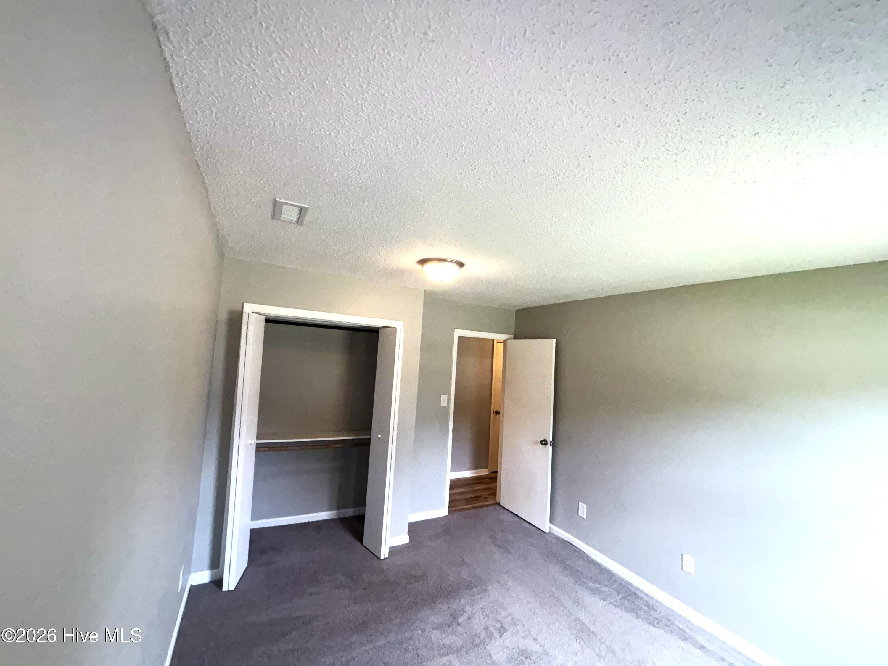 633 Foxfire Circle Property Photo 29