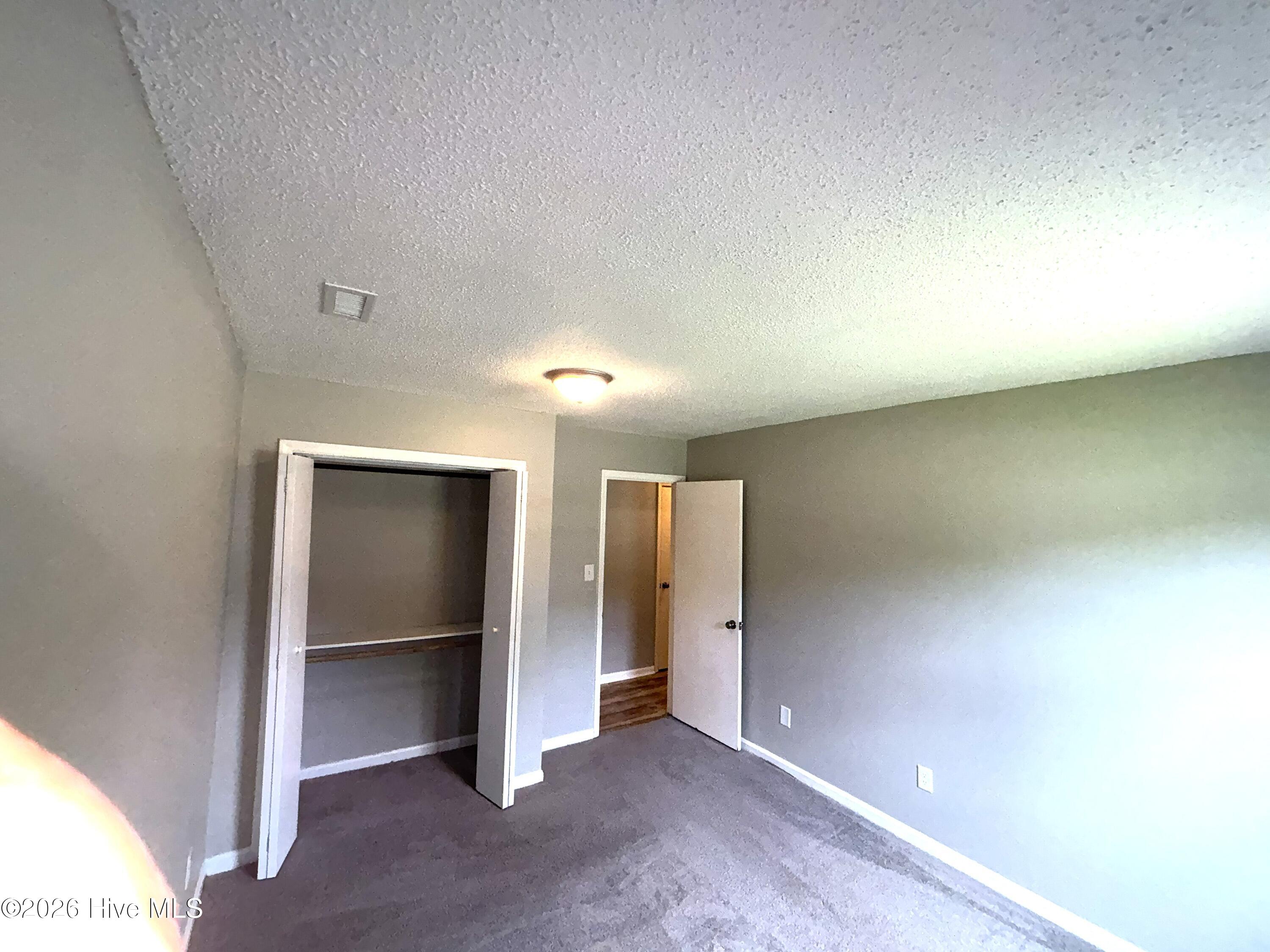 633 Foxfire Circle Property Photo 32