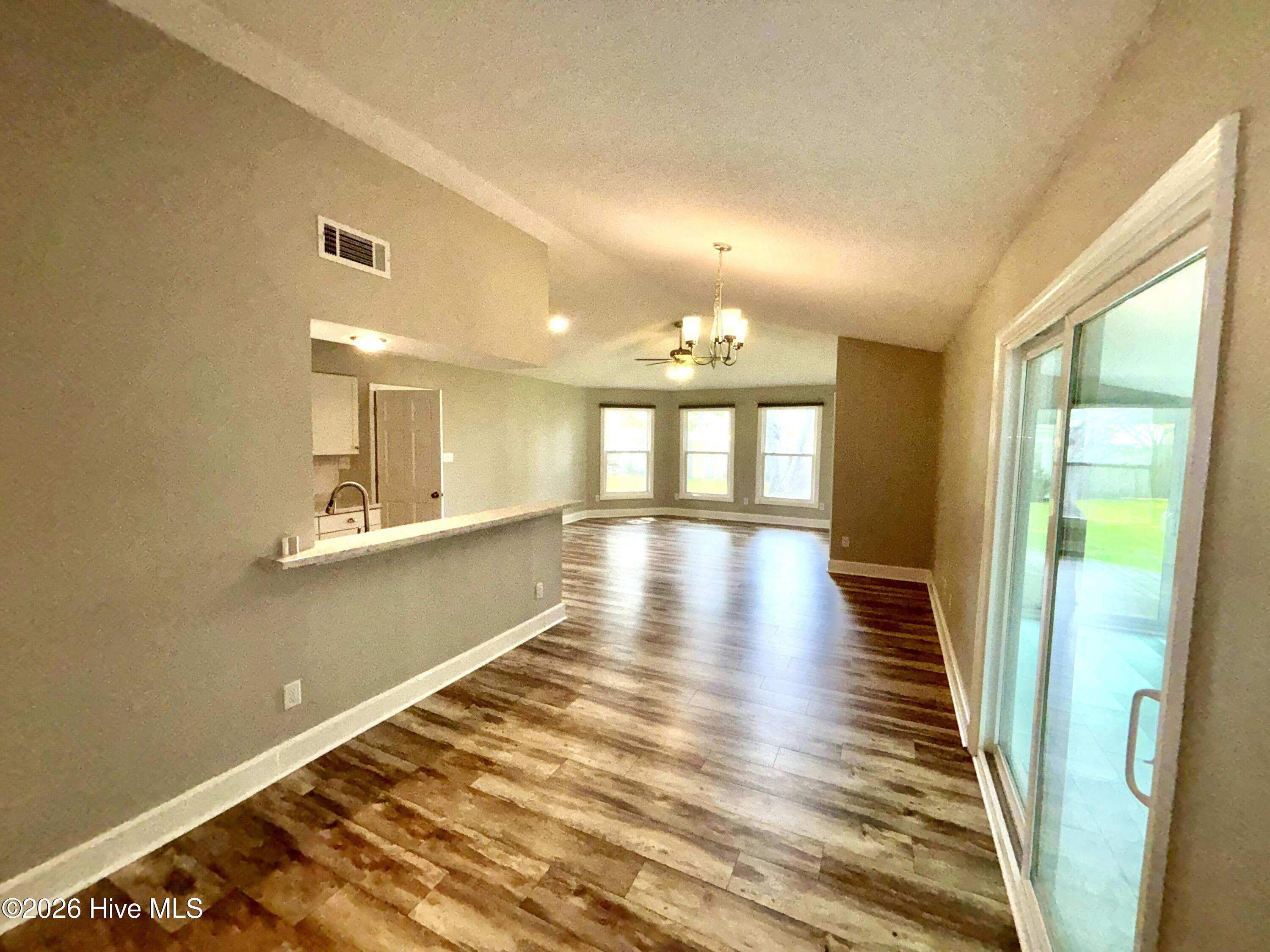633 Foxfire Circle Property Photo 36