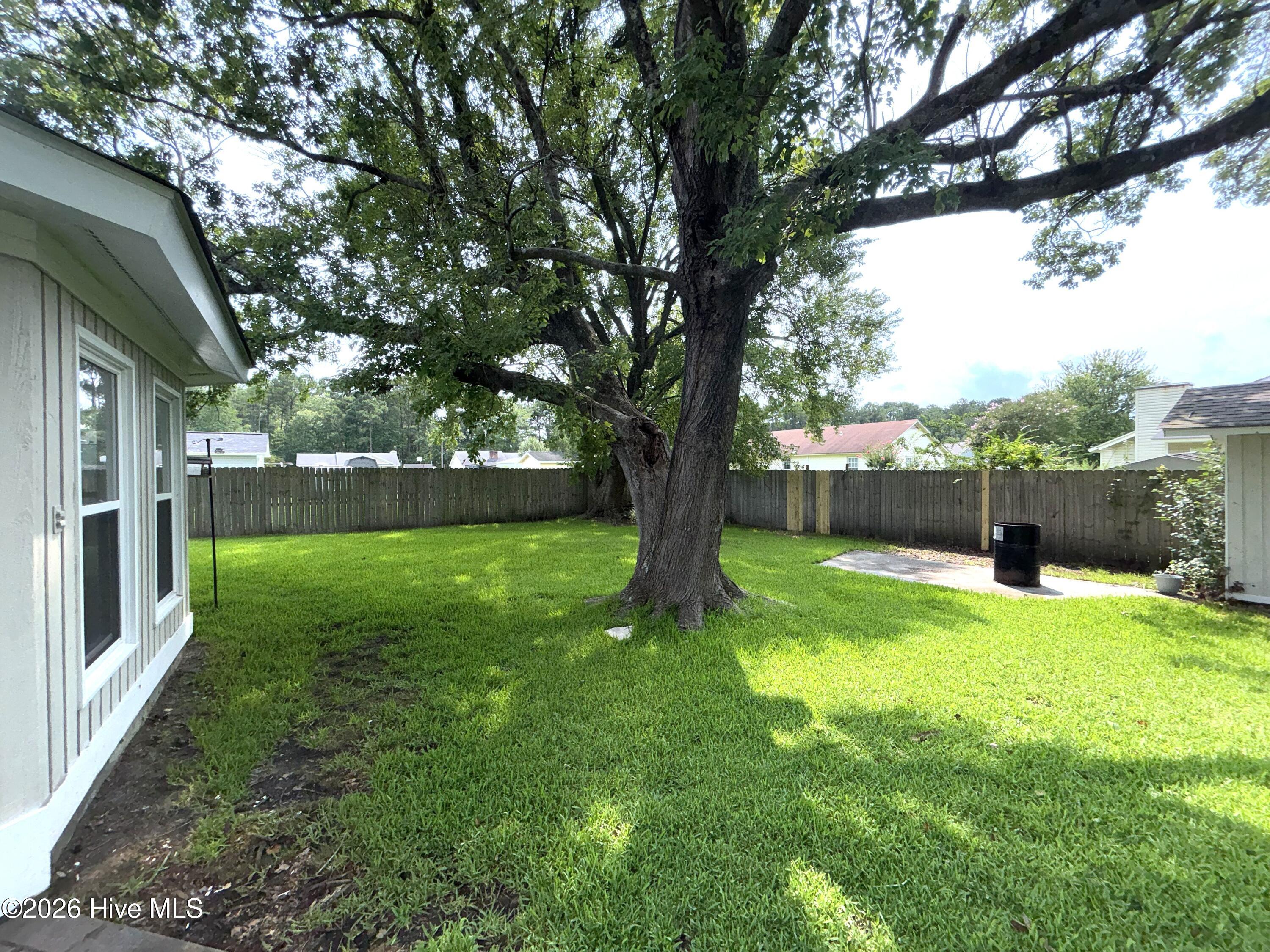 633 Foxfire Circle Property Photo 40