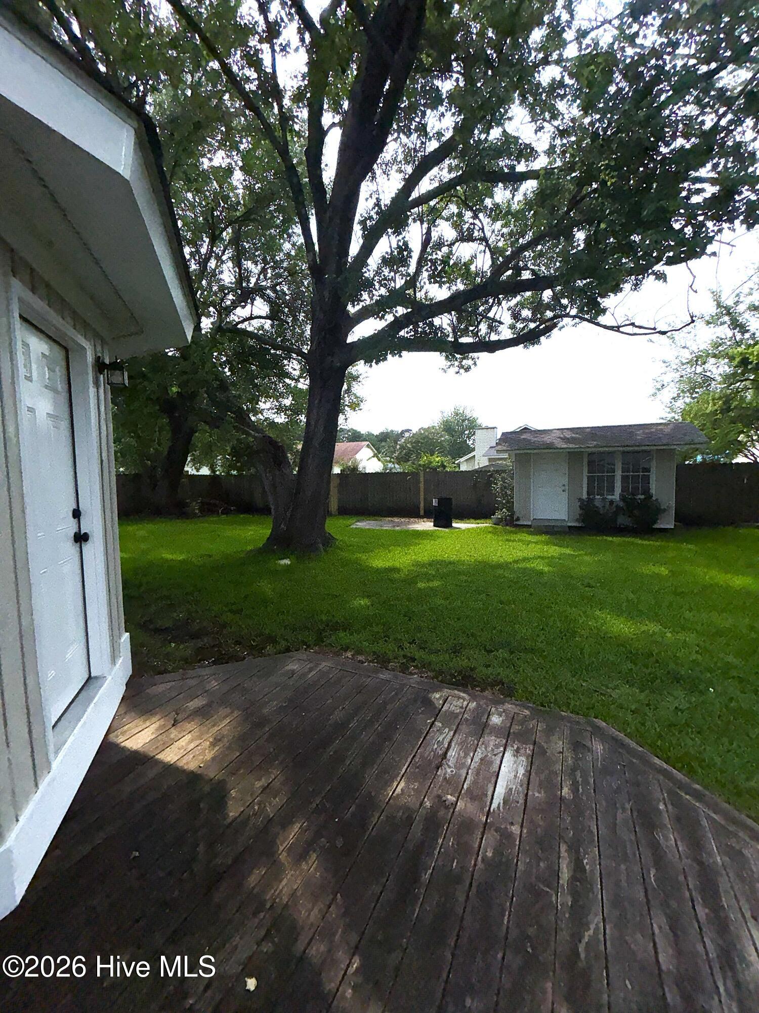 633 Foxfire Circle Property Photo 43