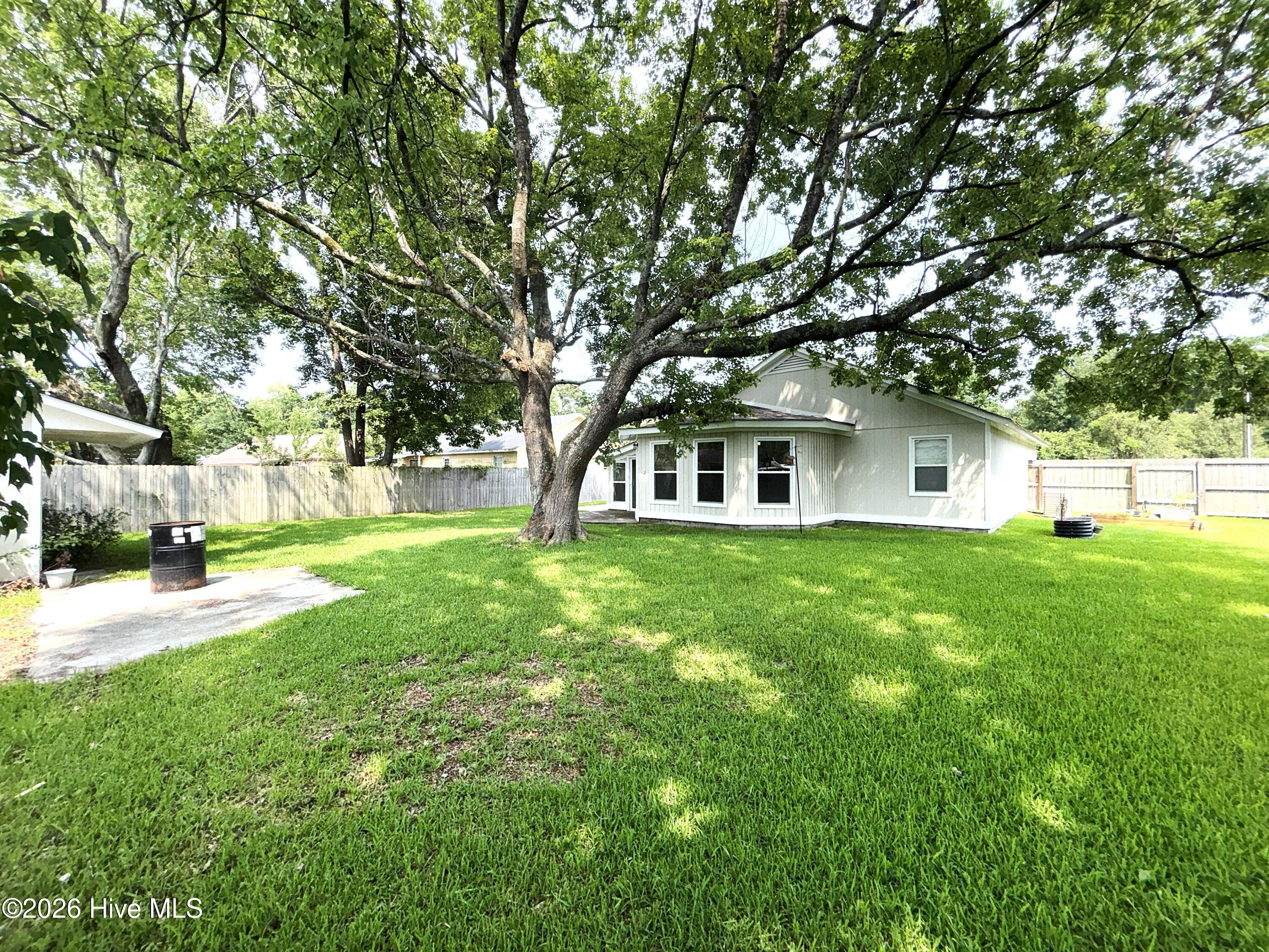 633 Foxfire Circle Property Photo 44