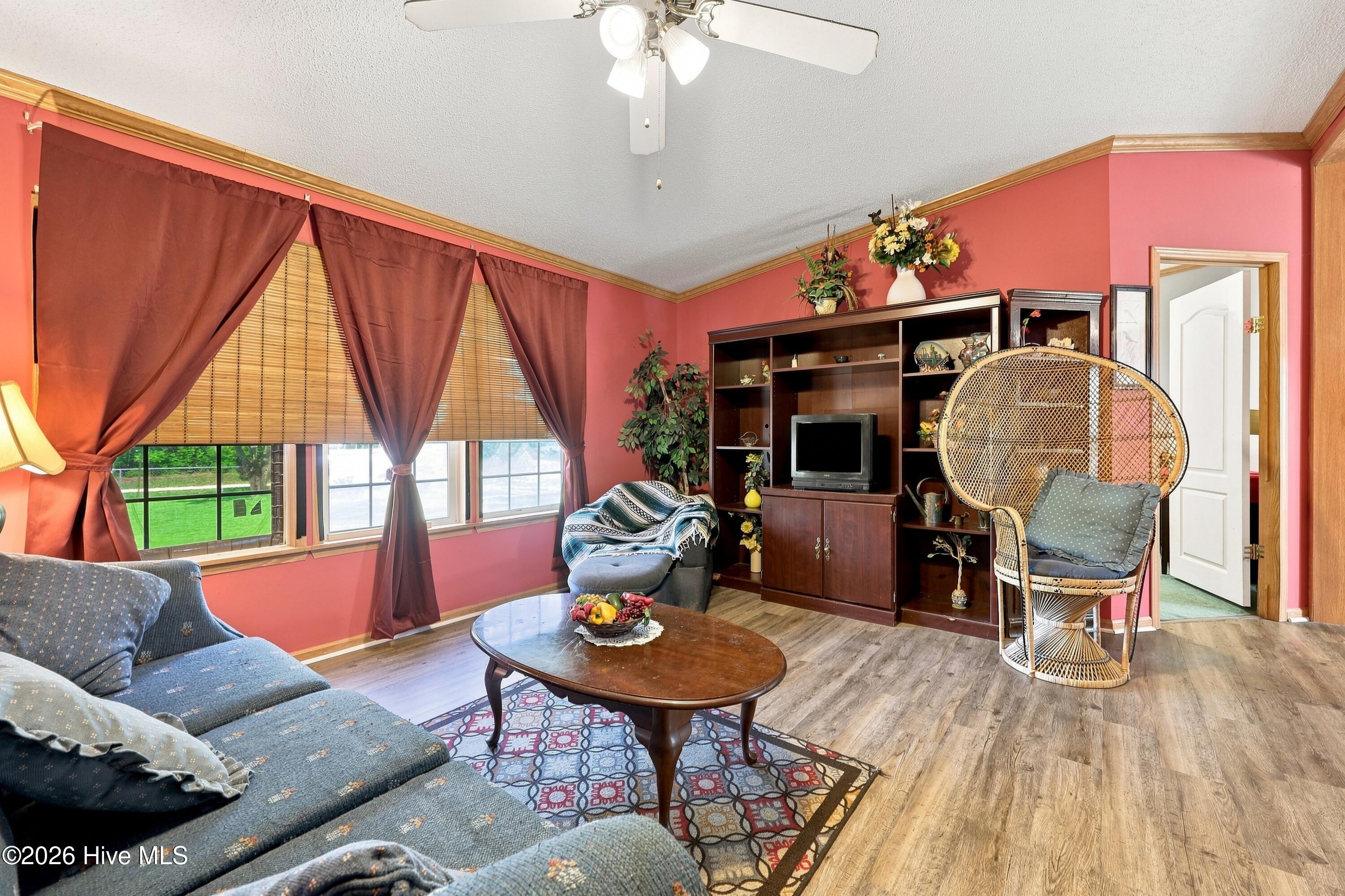 371 Maysville Lane Property Photo 12