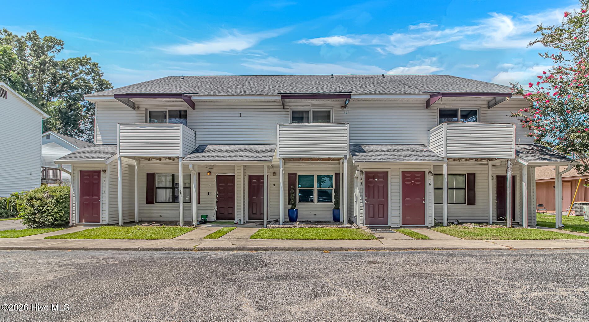 209 Cedar Street Apt I3 Property Photo 1