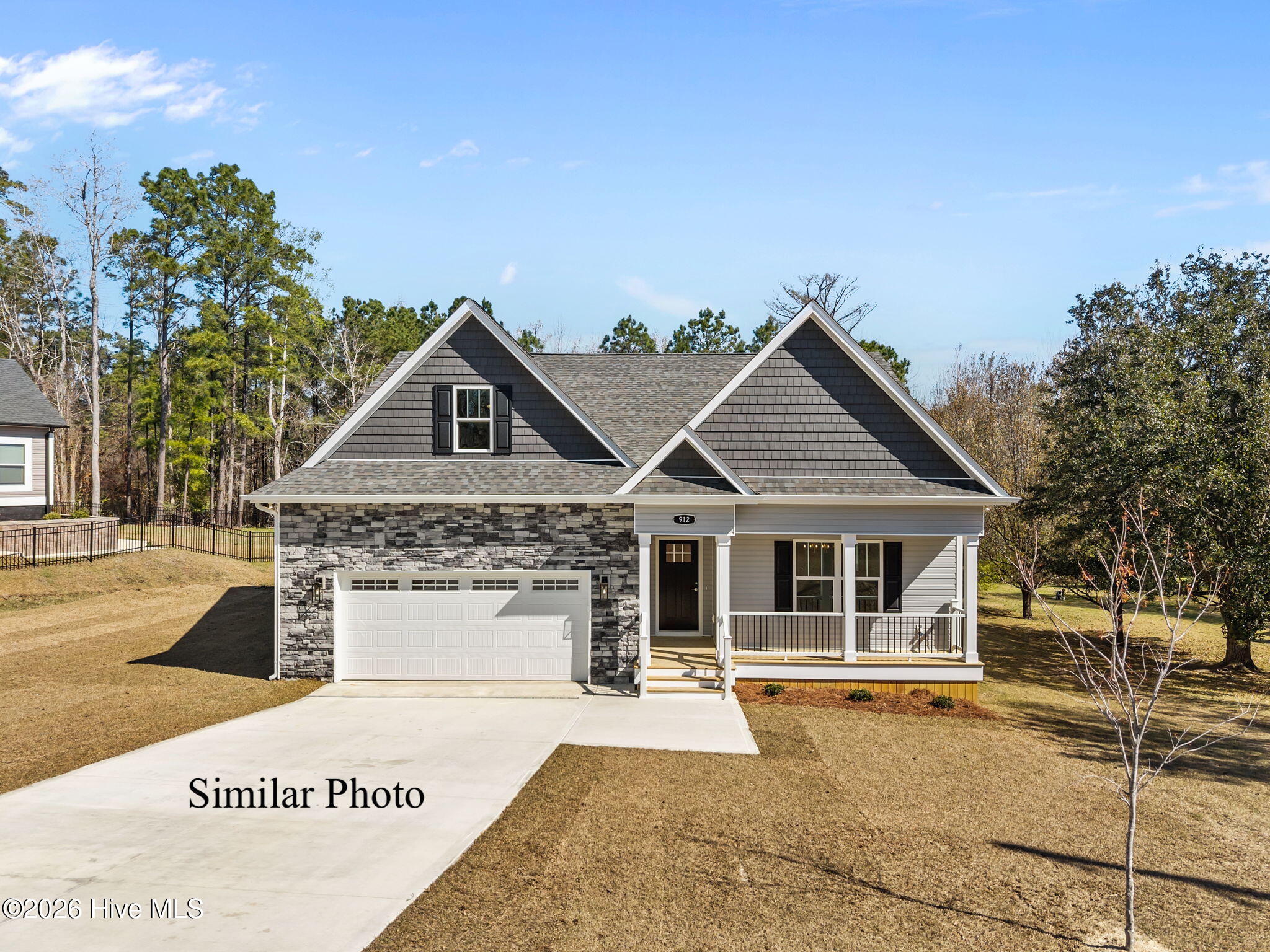 120 Holland Farm Road Property Photo 2