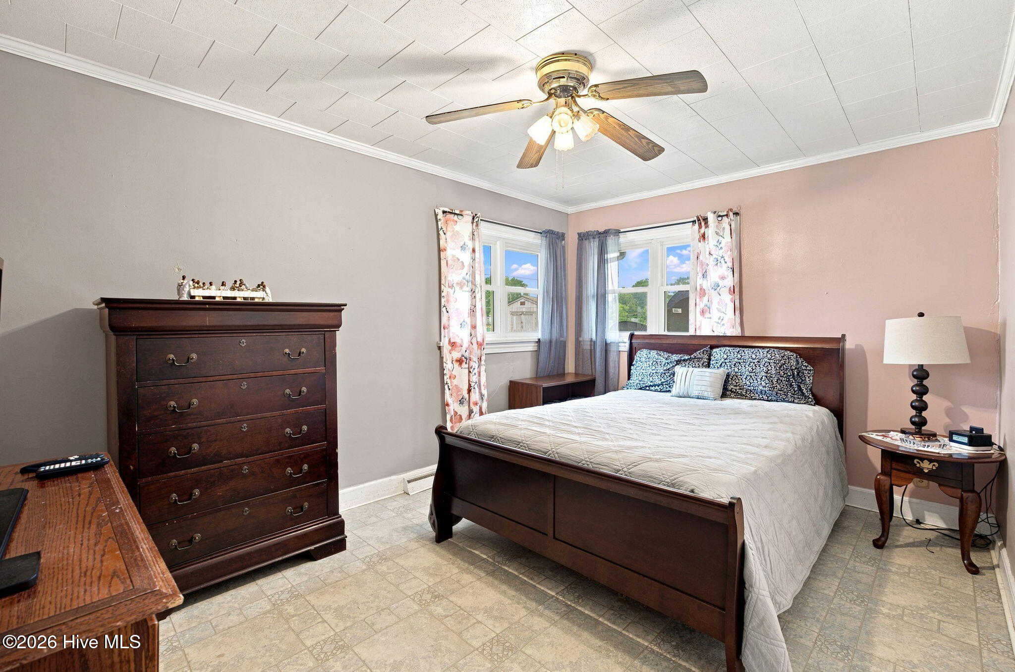 208 N West Avenue Property Photo 47
