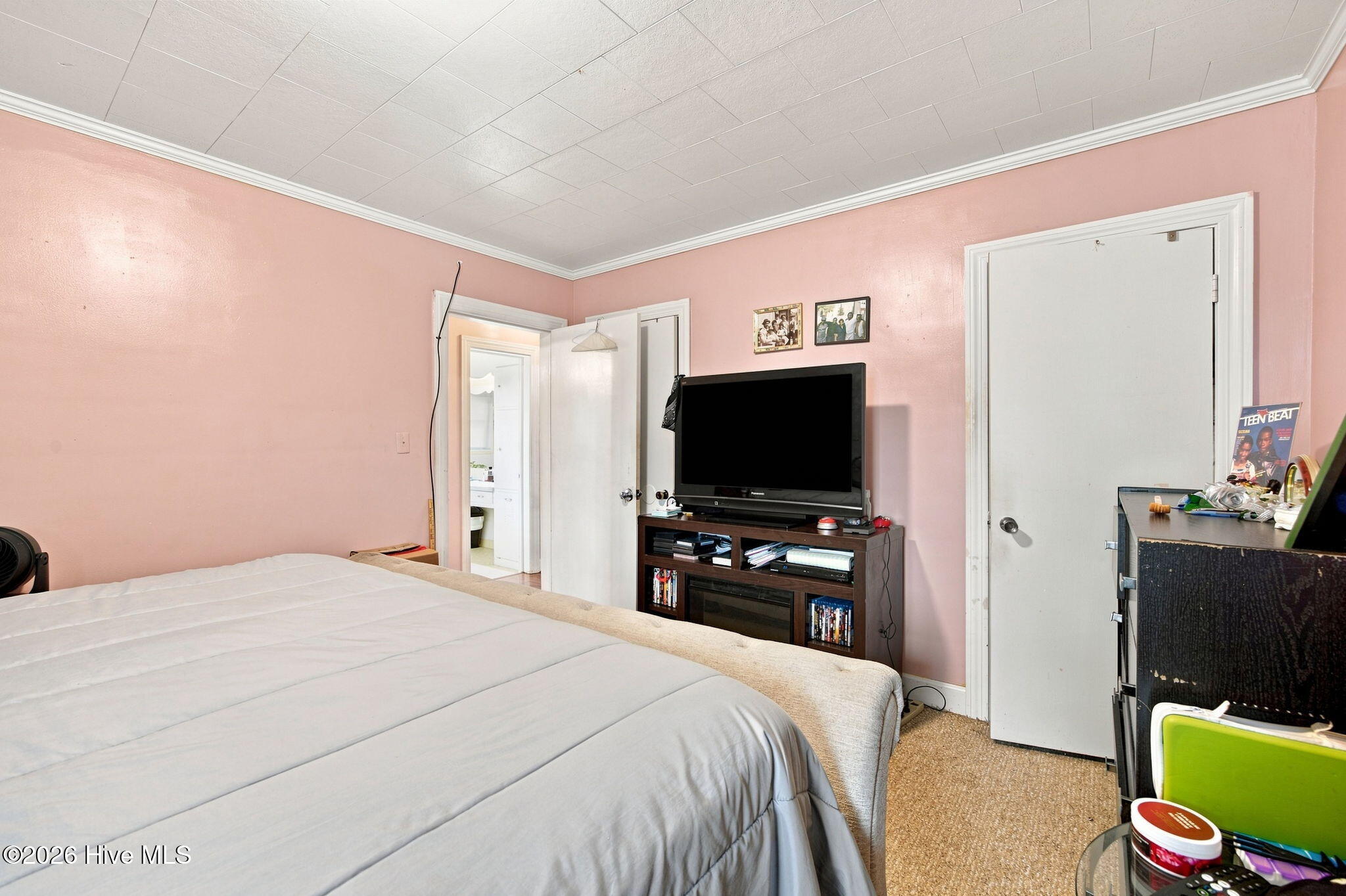 208 N West Avenue Property Photo 50