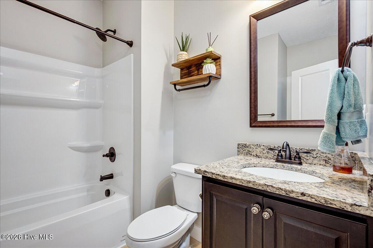 1038 Lancaster Way Property Photo 21
